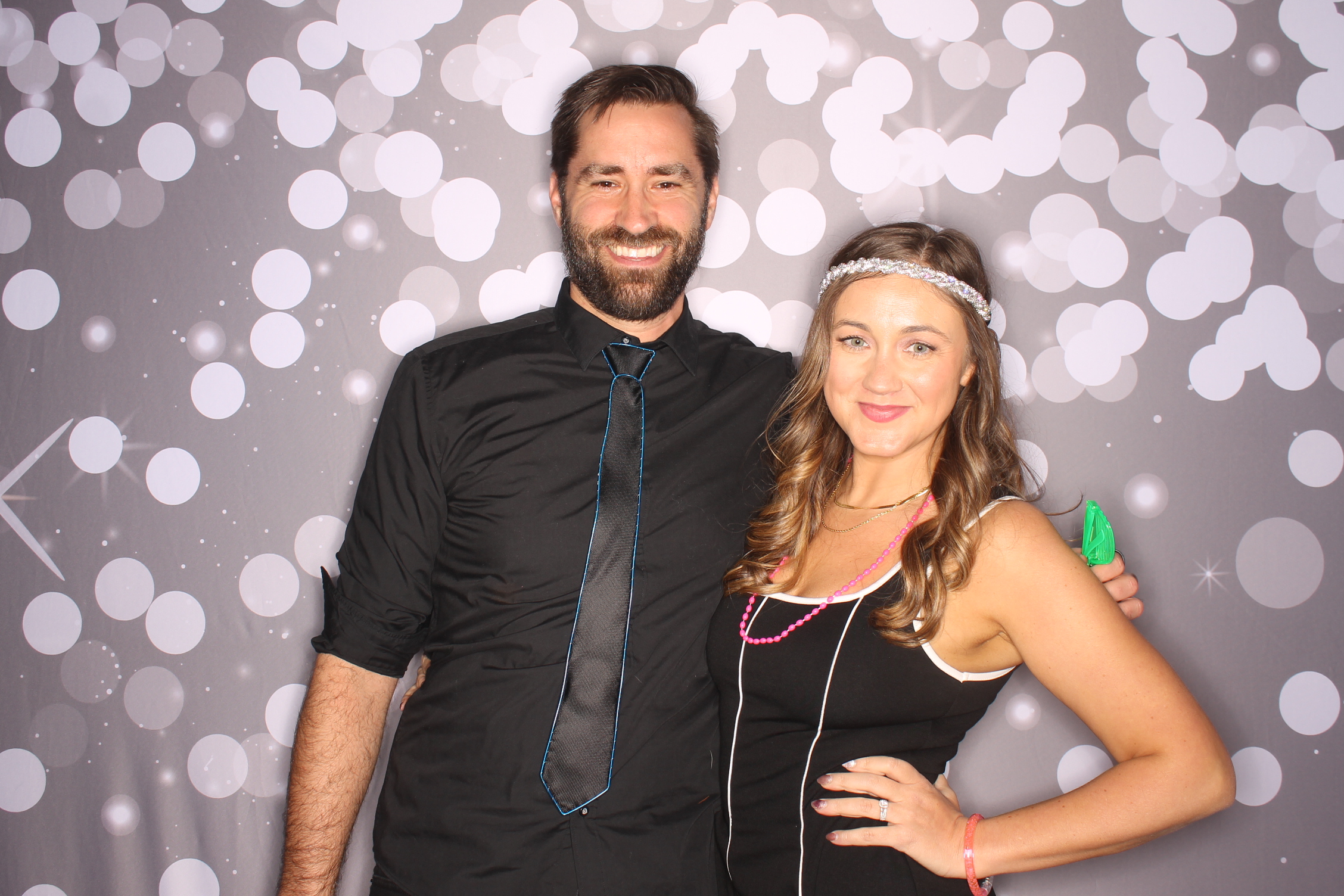 Lets Glow BSS! | View more photos from the event at gallery.photoboothcincy.com/u/PhotoBoothCincy/Lets-Glow-BSS