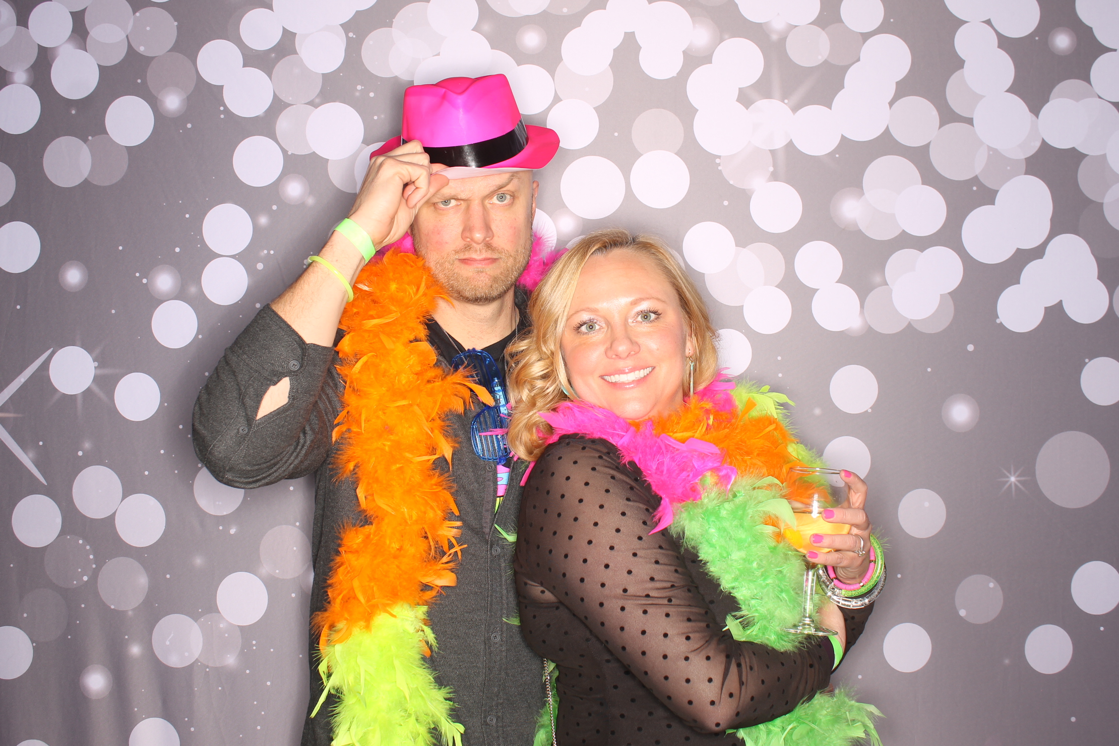 Lets Glow BSS! | View more photos from the event at gallery.photoboothcincy.com/u/PhotoBoothCincy/Lets-Glow-BSS
