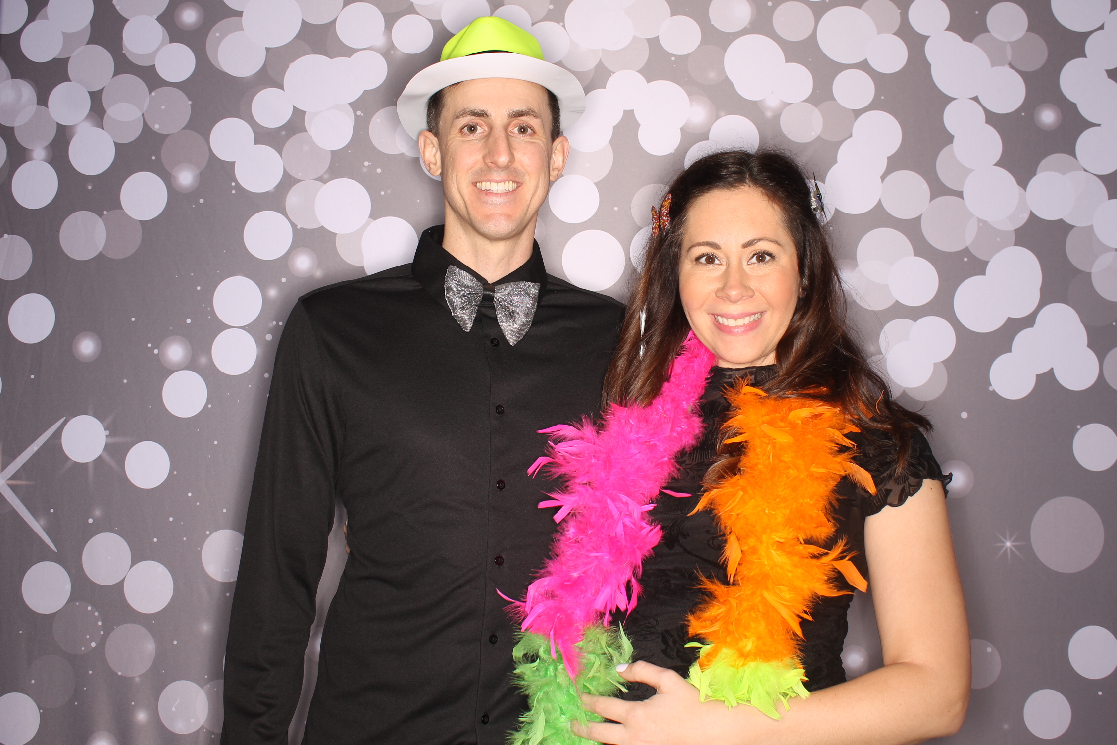 Lets Glow BSS! | View more photos from the event at gallery.photoboothcincy.com/u/PhotoBoothCincy/Lets-Glow-BSS