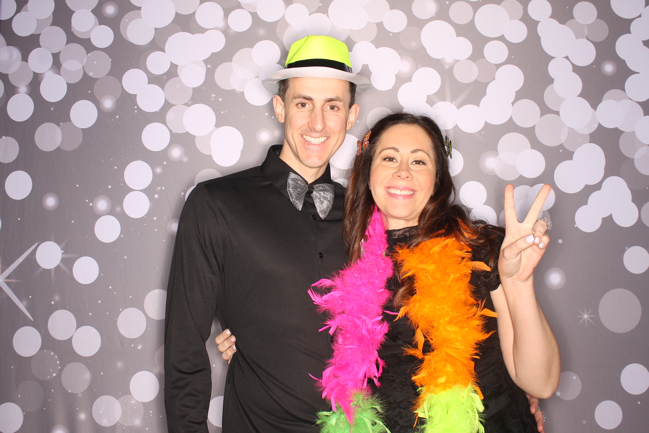 Lets Glow BSS! | View more photos from the event at gallery.photoboothcincy.com/u/PhotoBoothCincy/Lets-Glow-BSS