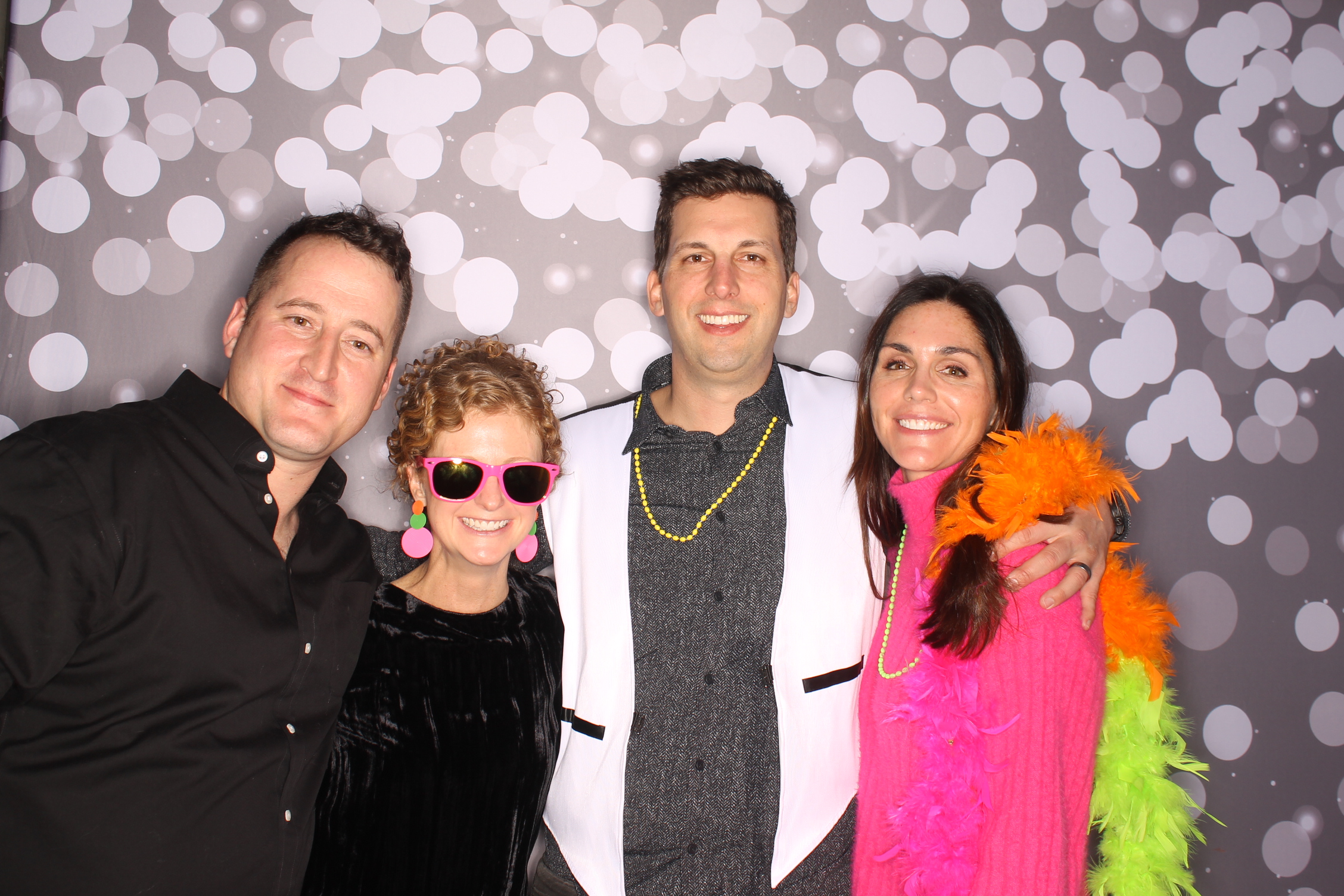 Lets Glow BSS! | View more photos from the event at gallery.photoboothcincy.com/u/PhotoBoothCincy/Lets-Glow-BSS