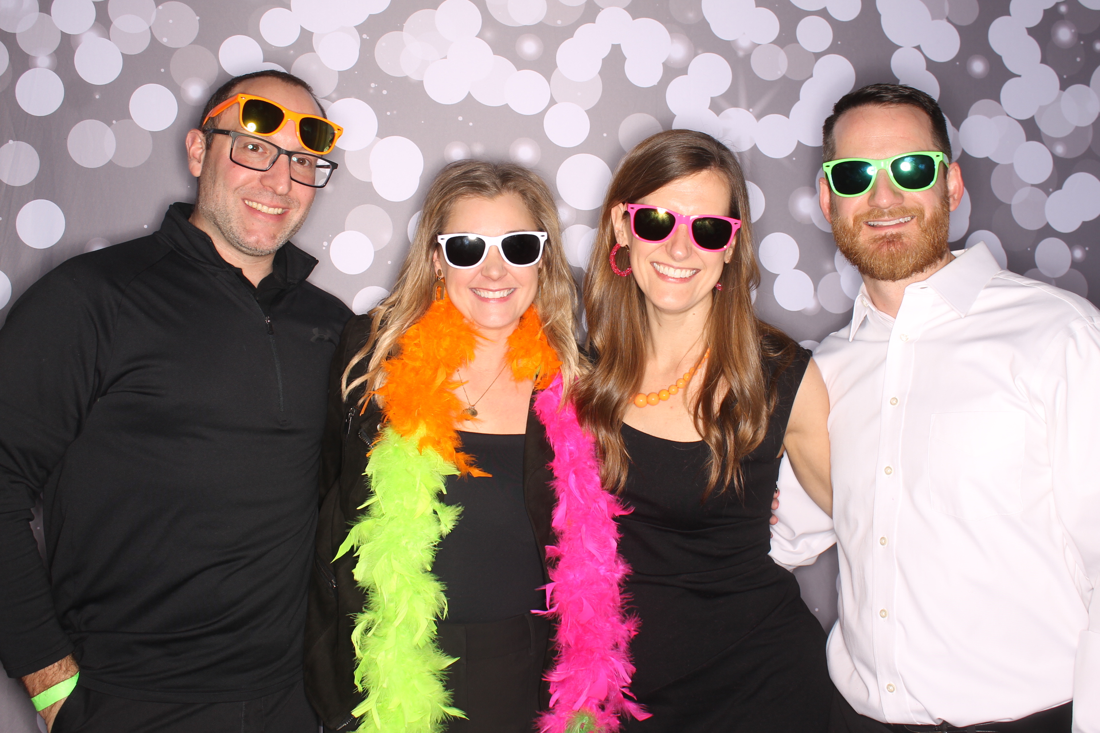 Lets Glow BSS! | View more photos from the event at gallery.photoboothcincy.com/u/PhotoBoothCincy/Lets-Glow-BSS