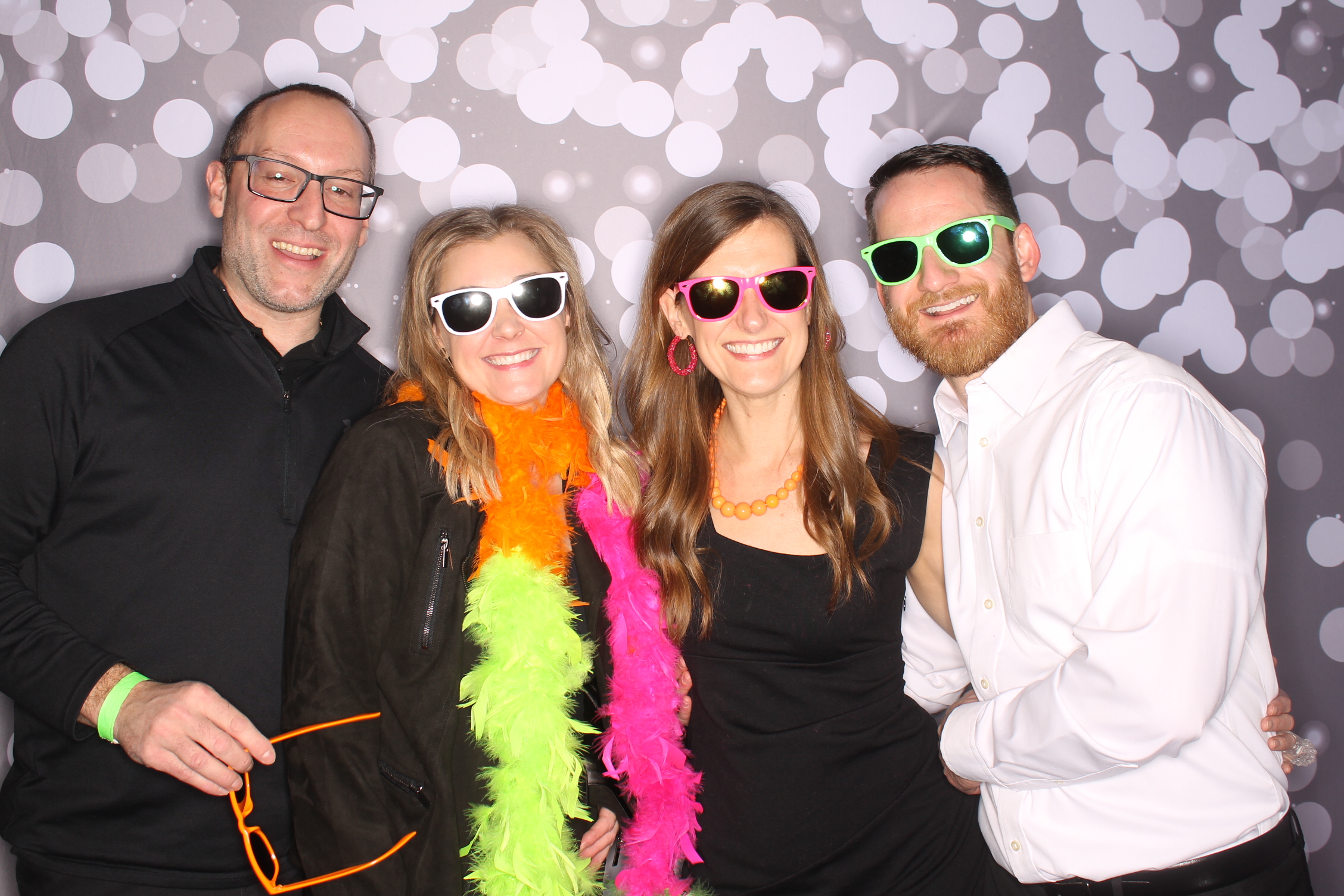 Lets Glow BSS! | View more photos from the event at gallery.photoboothcincy.com/u/PhotoBoothCincy/Lets-Glow-BSS