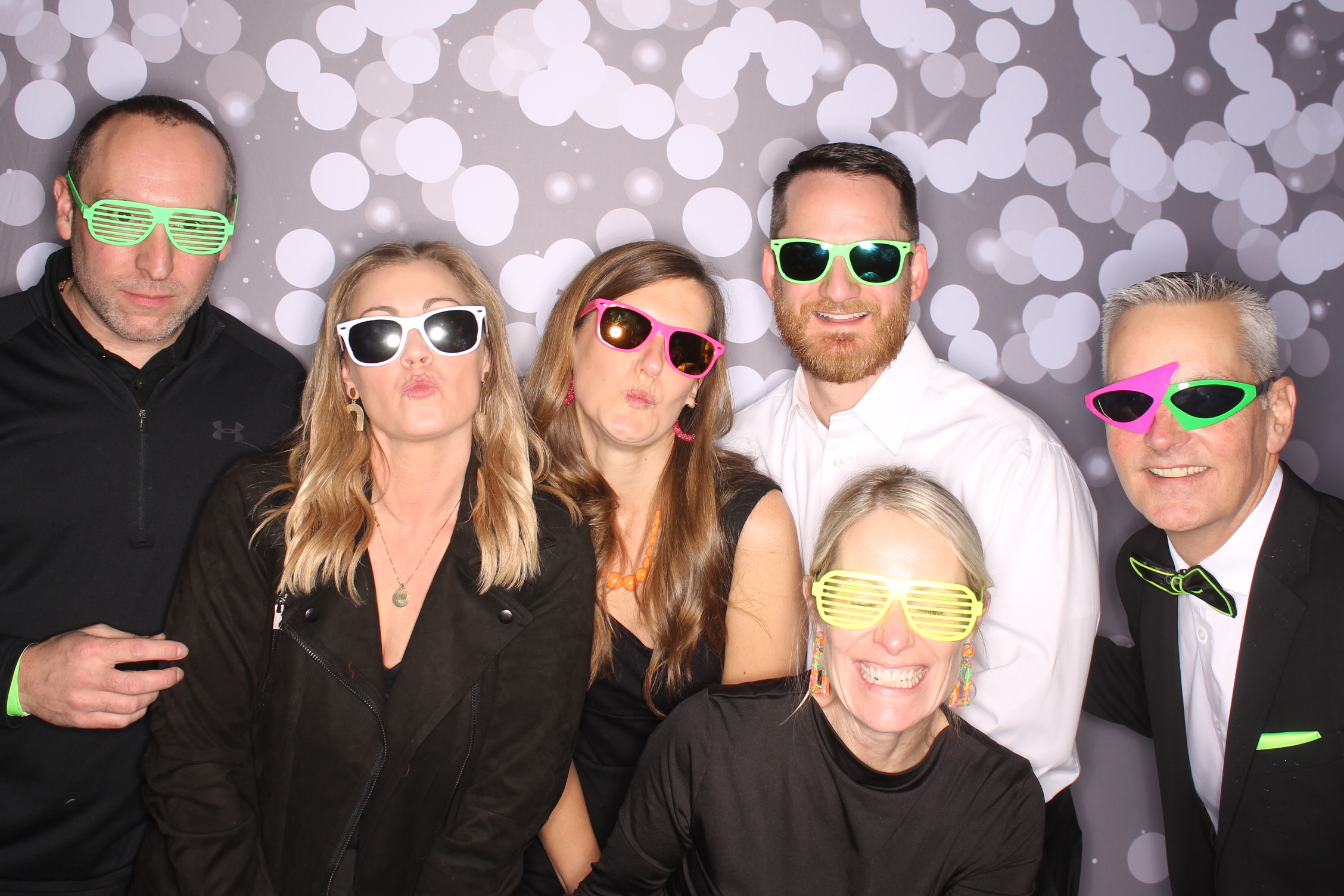 Lets Glow BSS! | View more photos from the event at gallery.photoboothcincy.com/u/PhotoBoothCincy/Lets-Glow-BSS