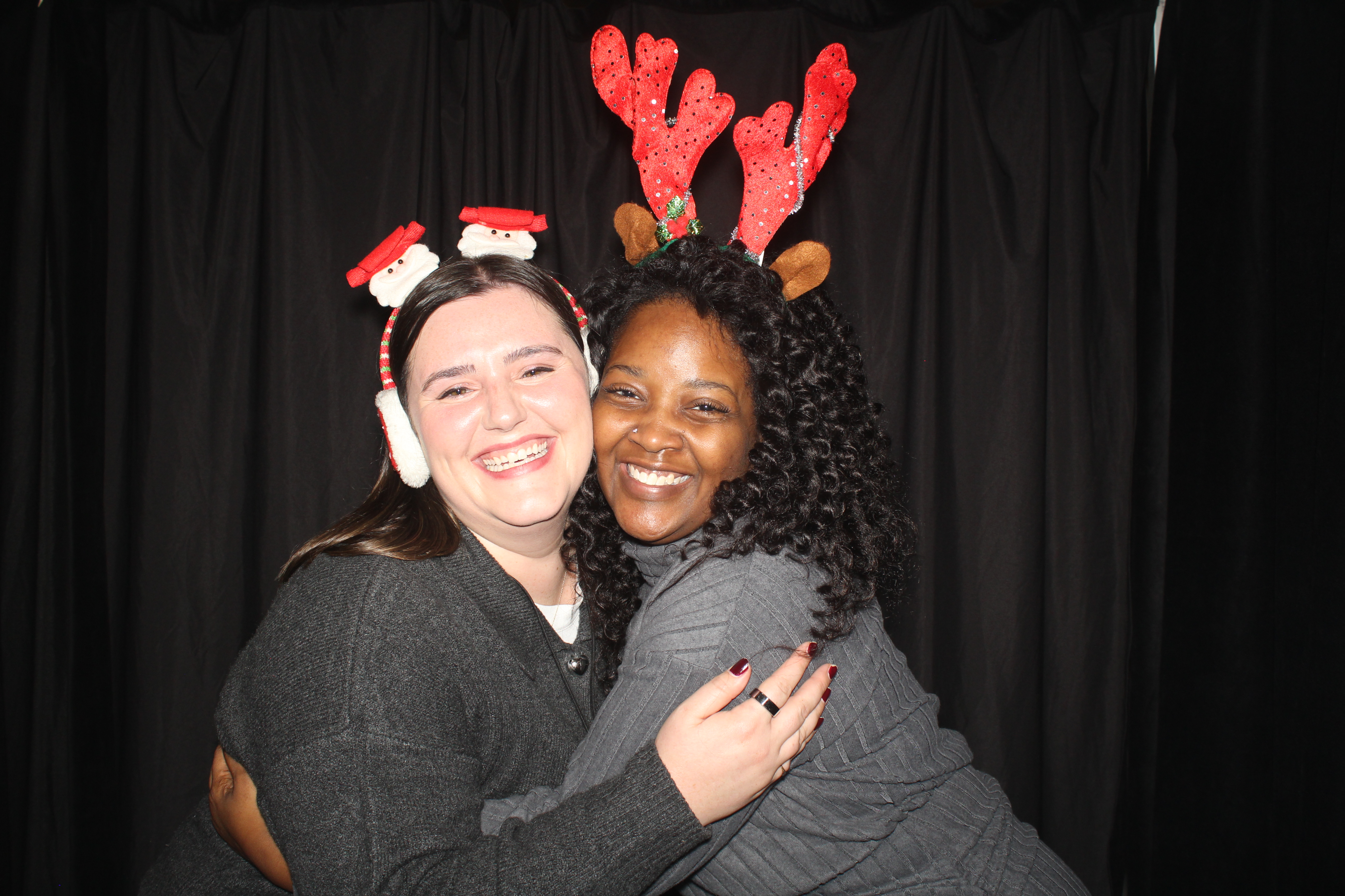 Liberty Flats Holiday Party | View more photos from the event at gallery.photoboothcincy.com/u/PhotoBoothCincy/Liberty-Flats-Holiday-Party-0