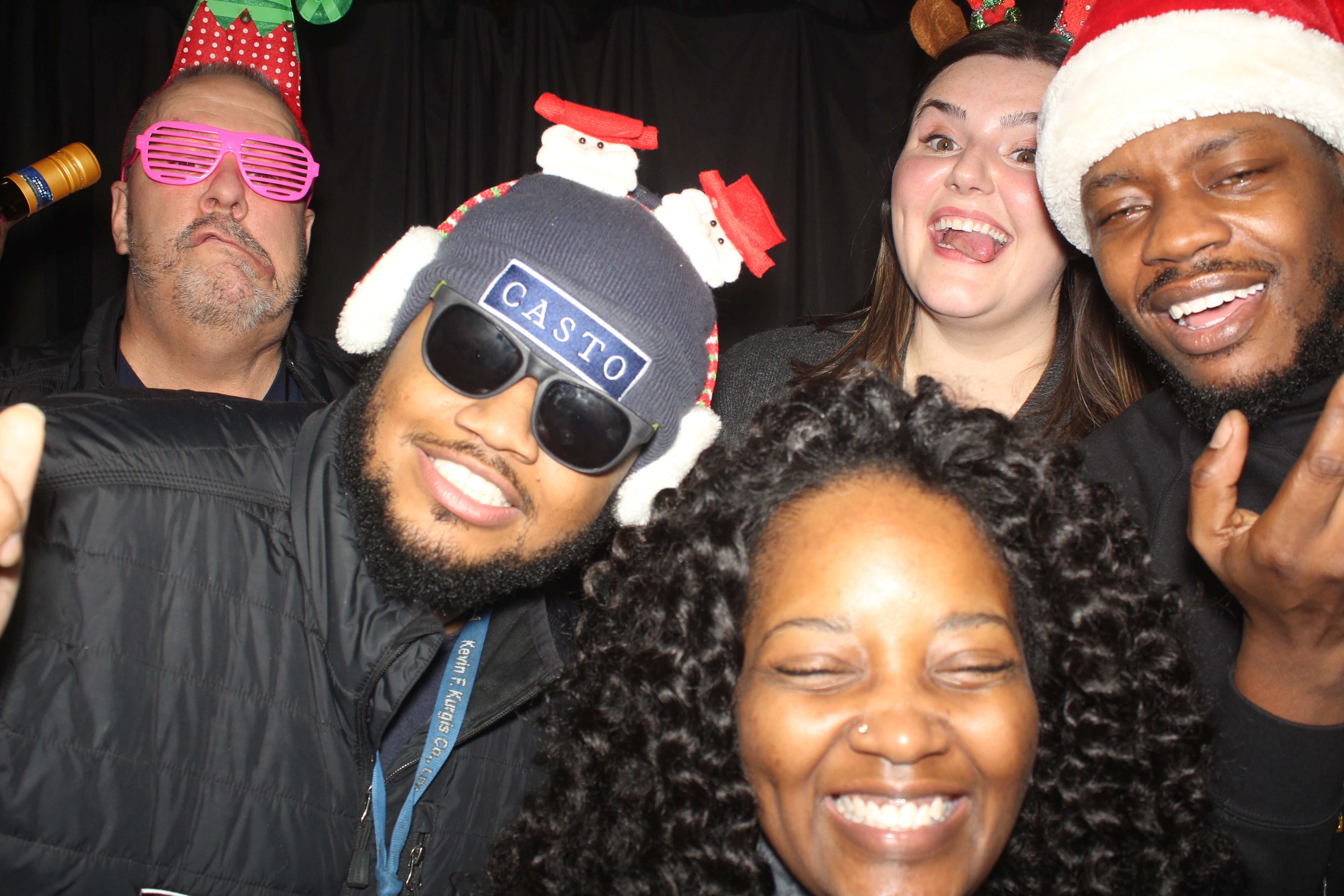 Liberty Flats Holiday Party | View more photos from the event at gallery.photoboothcincy.com/u/PhotoBoothCincy/Liberty-Flats-Holiday-Party-0