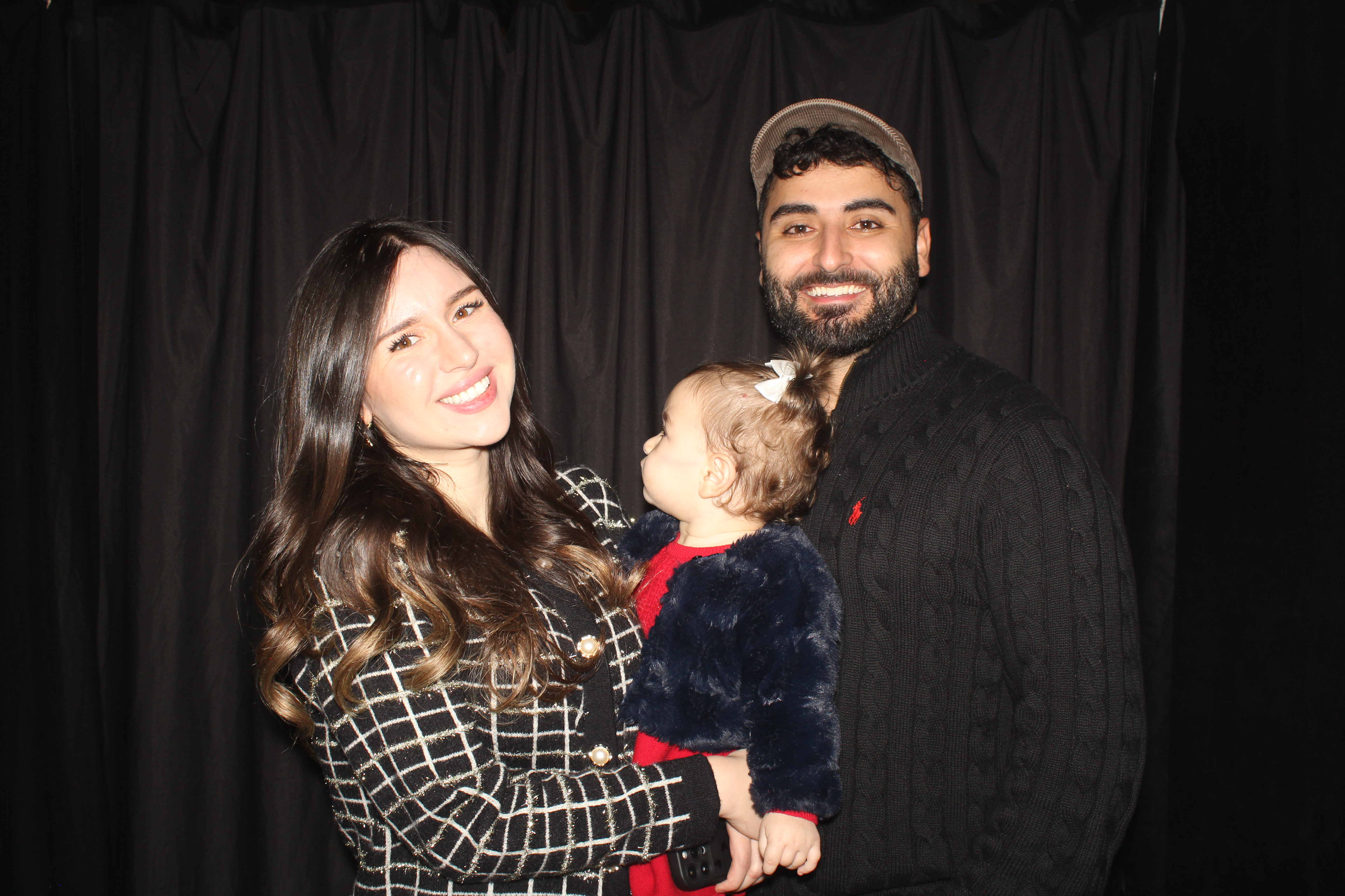 Liberty Flats Holiday Party | View more photos from the event at gallery.photoboothcincy.com/u/PhotoBoothCincy/Liberty-Flats-Holiday-Party-0