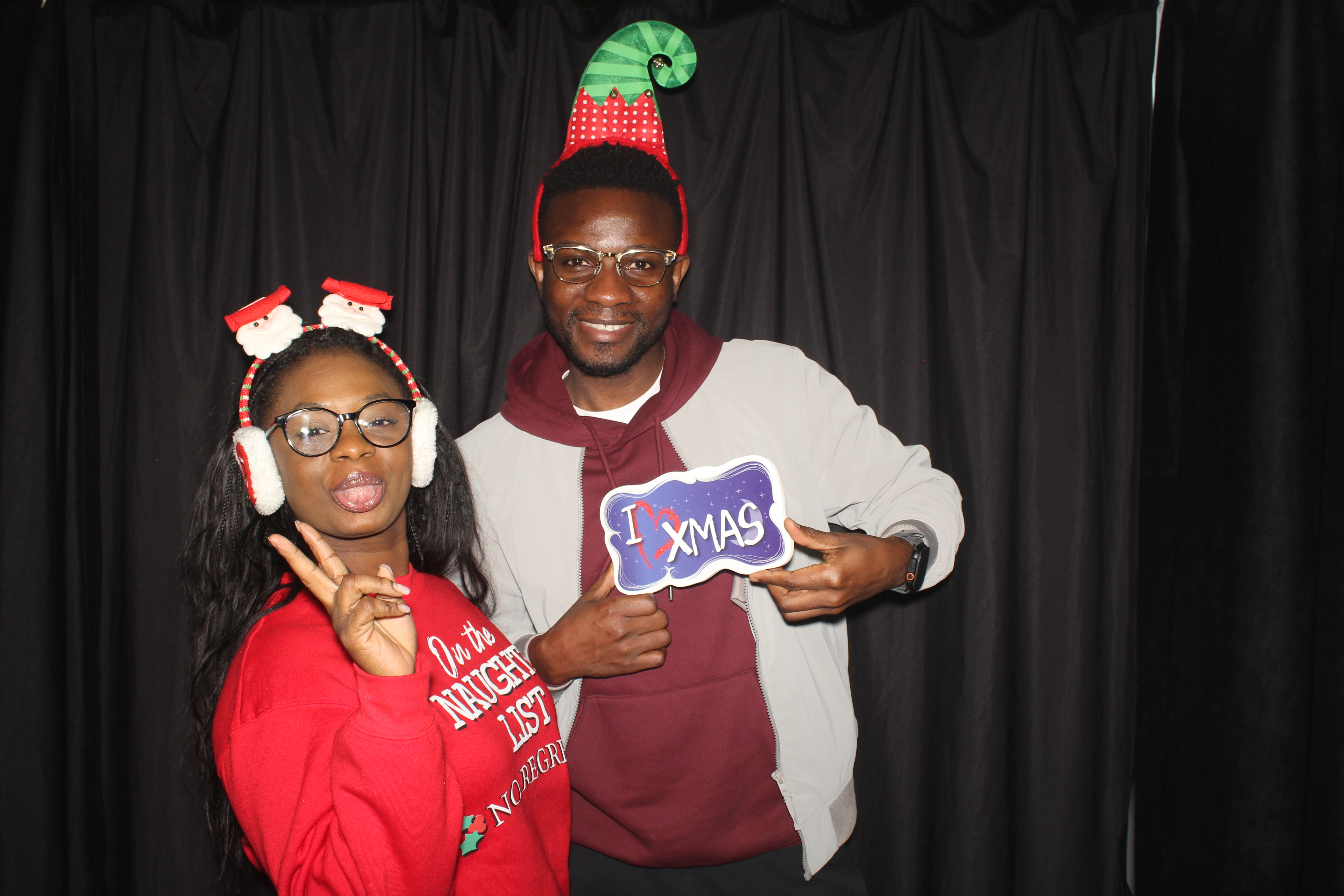 Liberty Flats Holiday Party | View more photos from the event at gallery.photoboothcincy.com/u/PhotoBoothCincy/Liberty-Flats-Holiday-Party-0