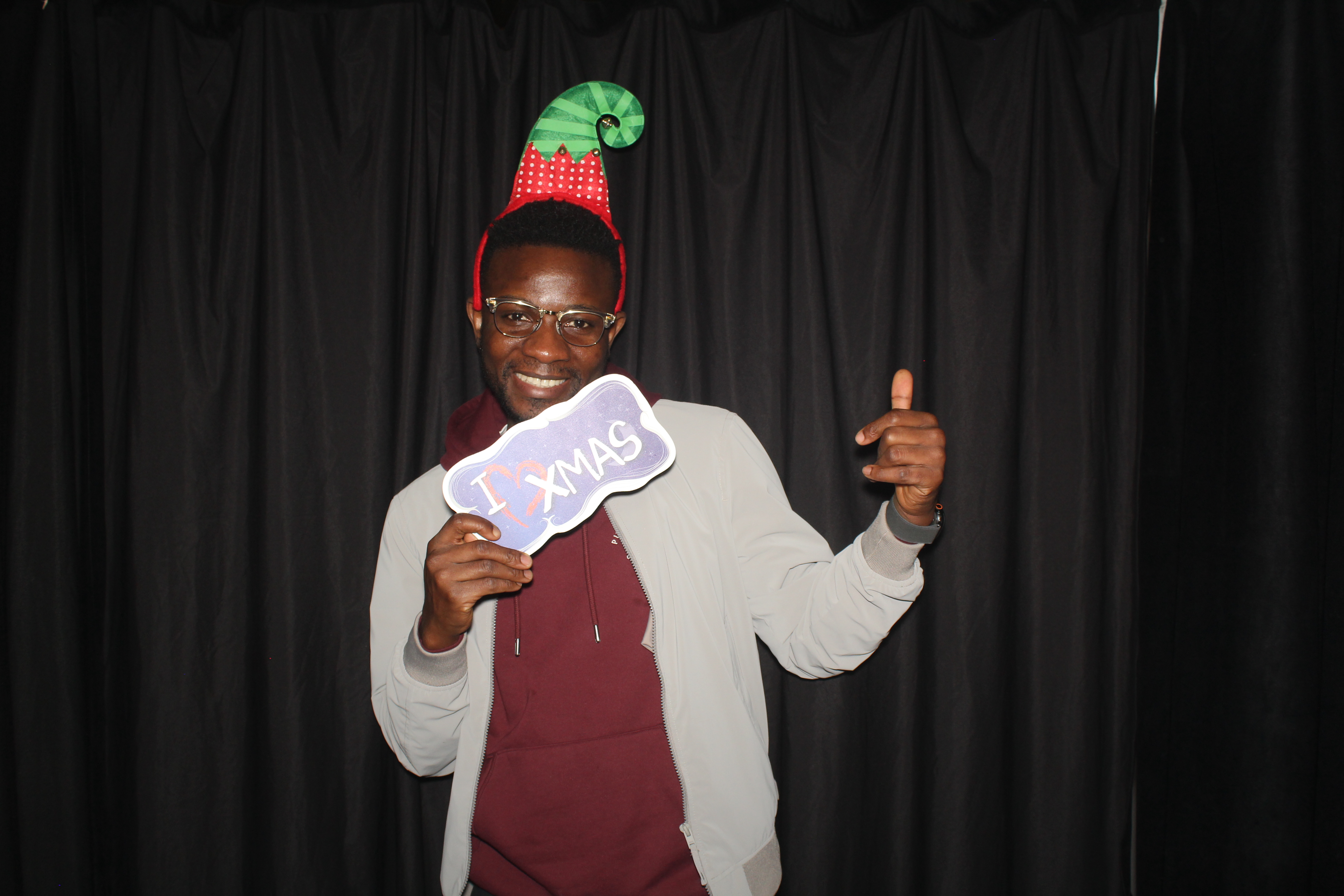 Liberty Flats Holiday Party | View more photos from the event at gallery.photoboothcincy.com/u/PhotoBoothCincy/Liberty-Flats-Holiday-Party-0