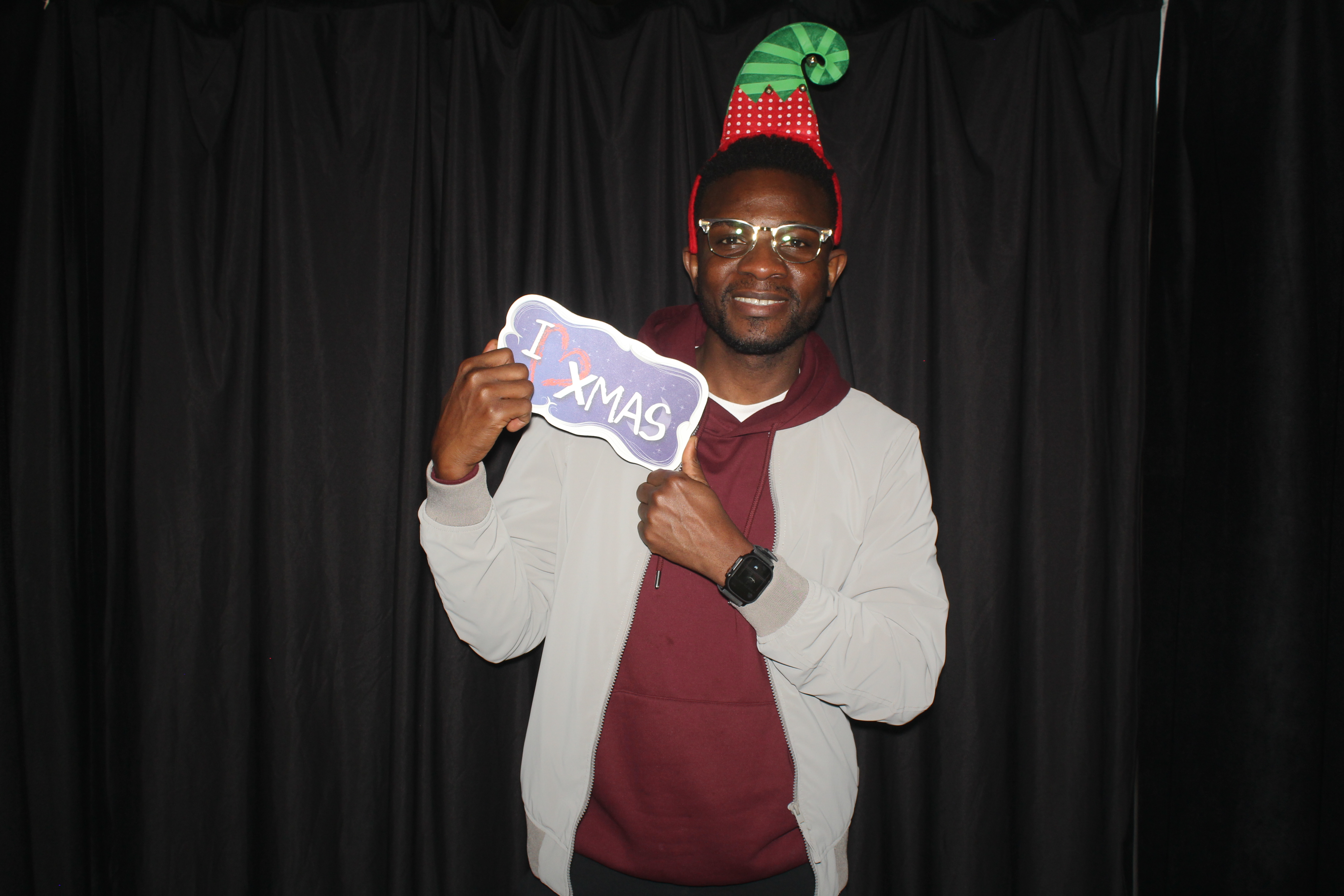 Liberty Flats Holiday Party | View more photos from the event at gallery.photoboothcincy.com/u/PhotoBoothCincy/Liberty-Flats-Holiday-Party-0