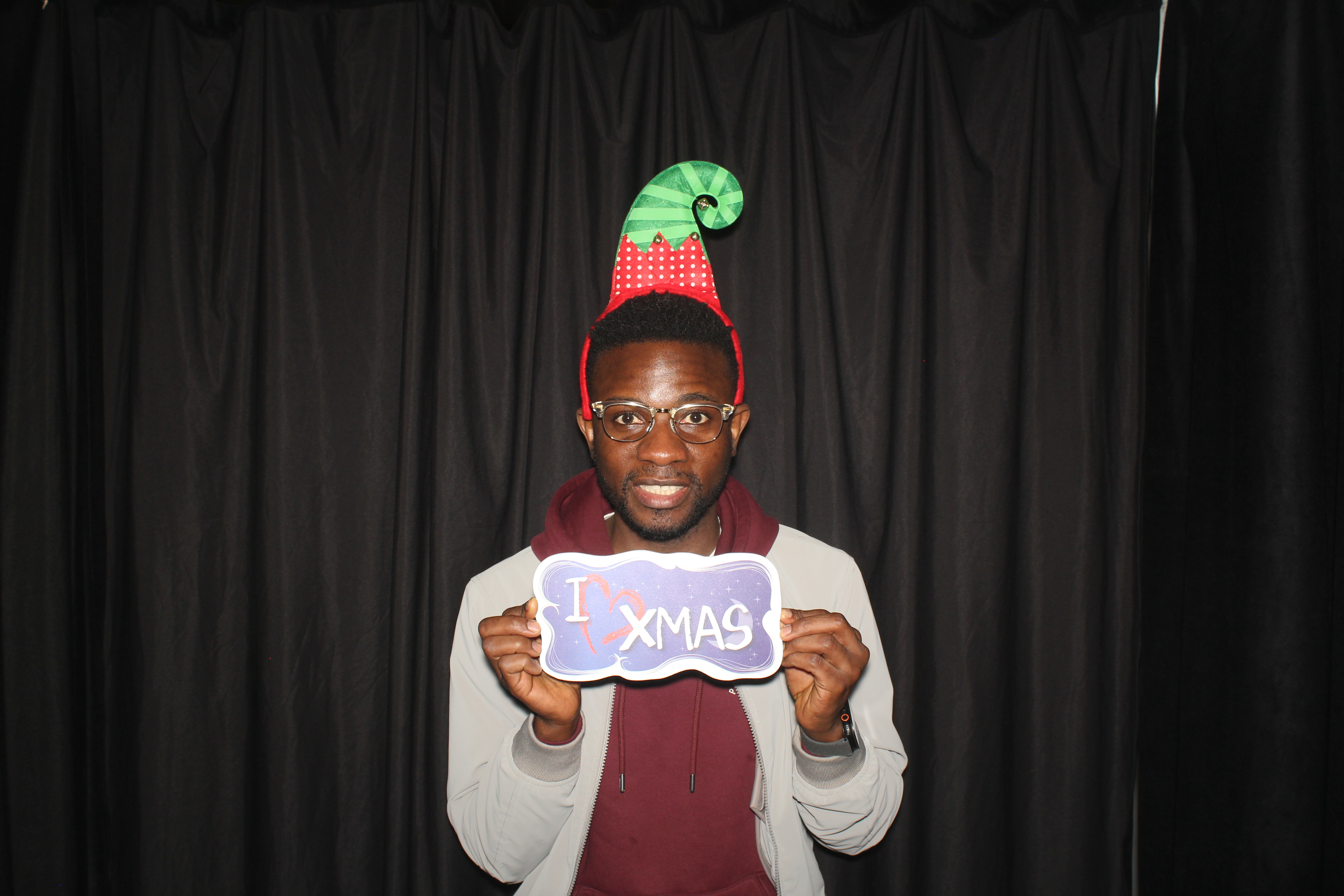 Liberty Flats Holiday Party | View more photos from the event at gallery.photoboothcincy.com/u/PhotoBoothCincy/Liberty-Flats-Holiday-Party-0