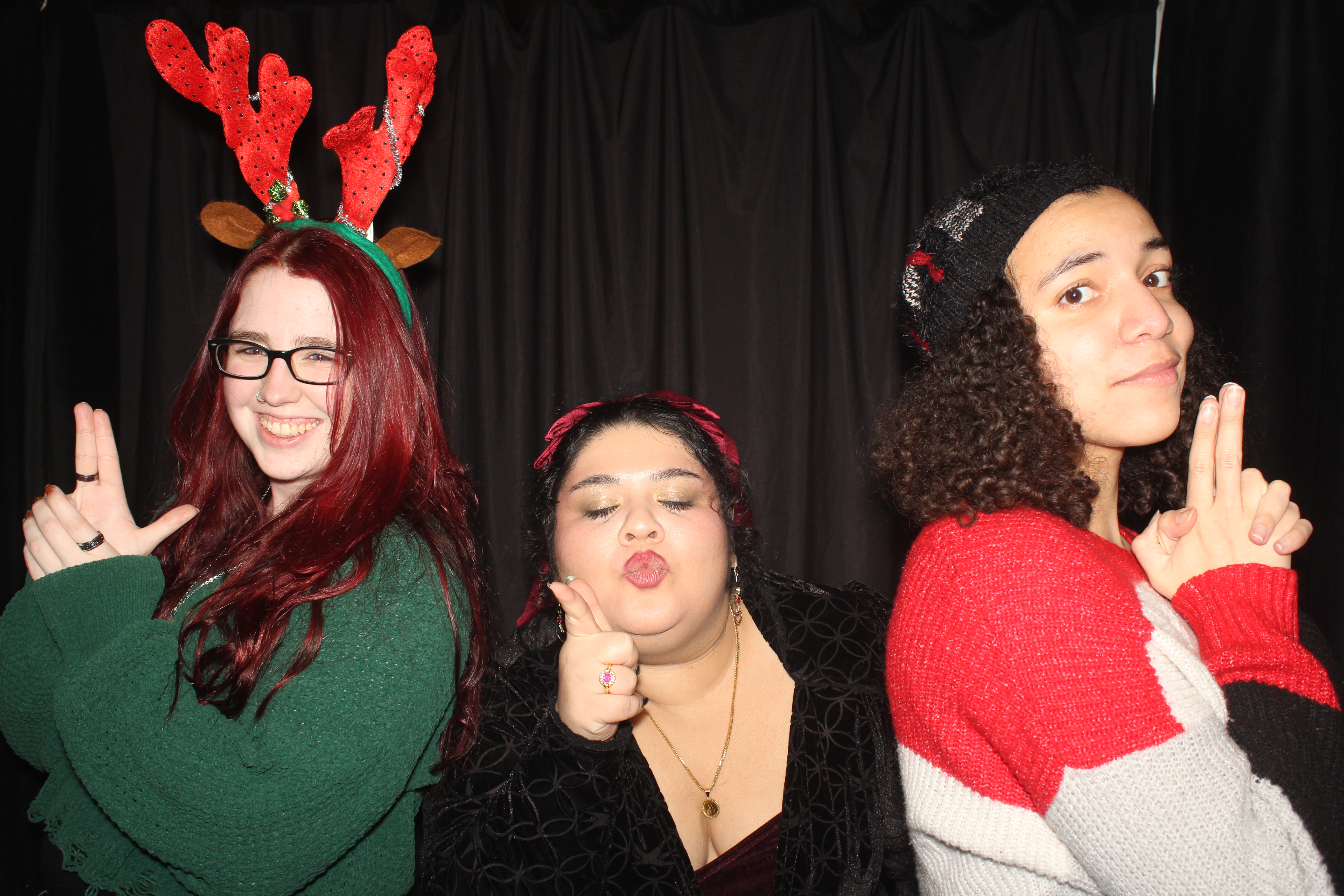 Liberty Flats Holiday Party | View more photos from the event at gallery.photoboothcincy.com/u/PhotoBoothCincy/Liberty-Flats-Holiday-Party-0