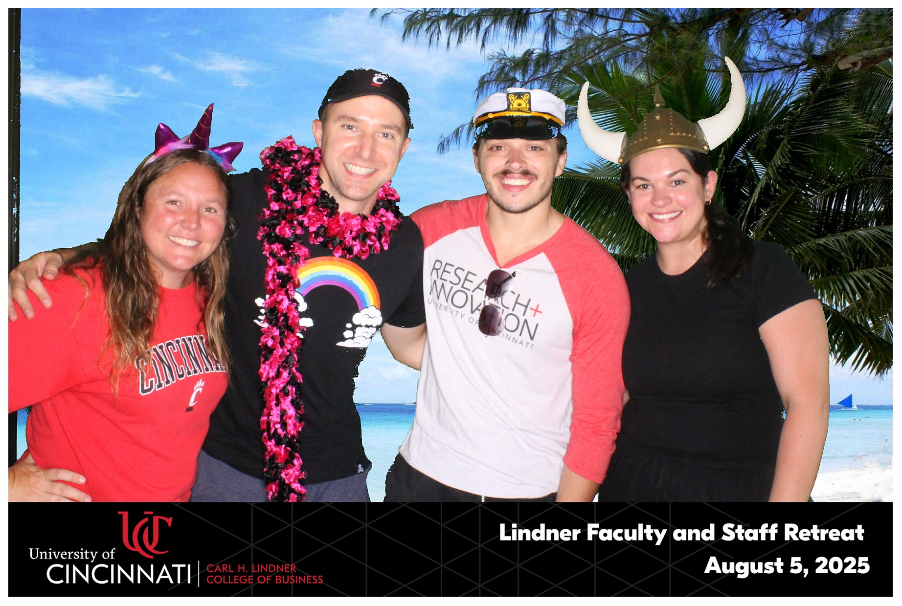 Linder College | View more photos from the event at gallery.photoboothcincy.com/u/PhotoBoothCincy/Linder-College
