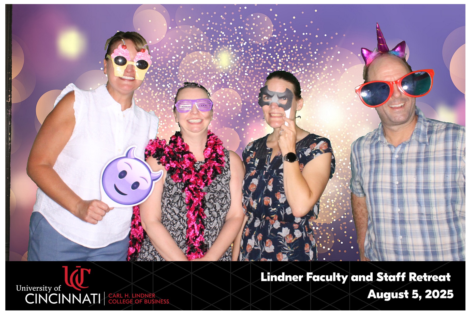 Linder College | View more photos from the event at gallery.photoboothcincy.com/u/PhotoBoothCincy/Linder-College