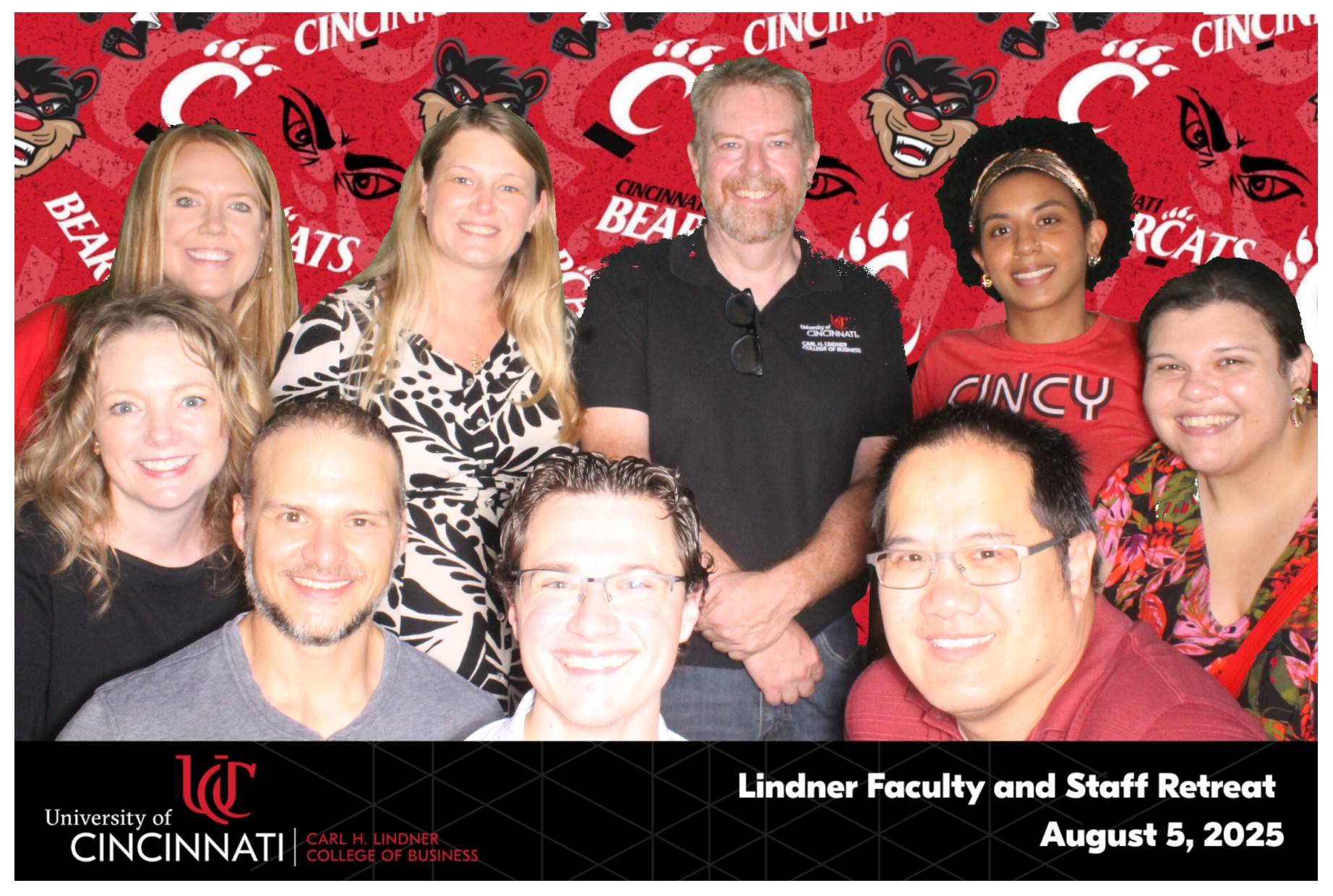 Linder College | View more photos from the event at gallery.photoboothcincy.com/u/PhotoBoothCincy/Linder-College