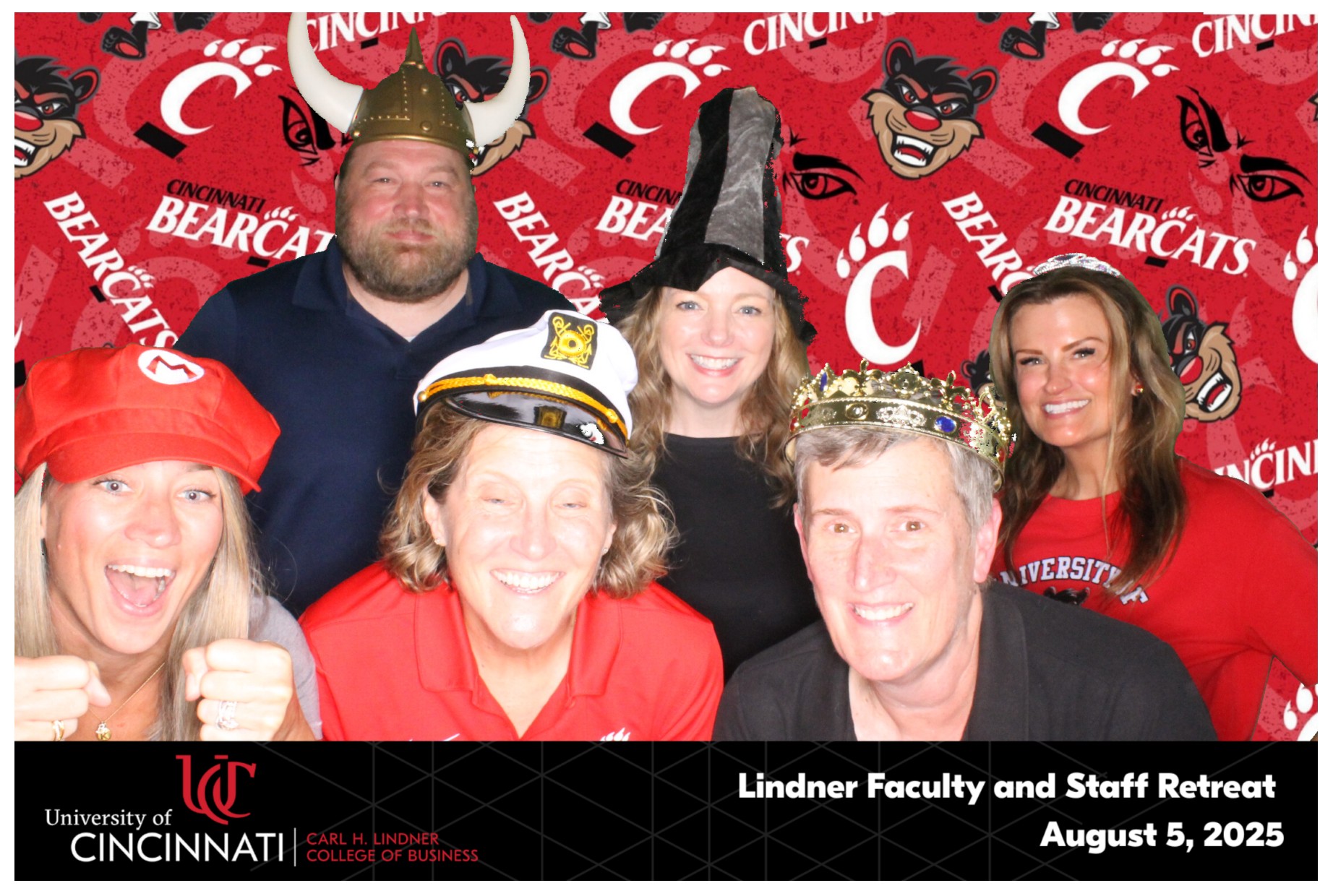 Linder College | View more photos from the event at gallery.photoboothcincy.com/u/PhotoBoothCincy/Linder-College