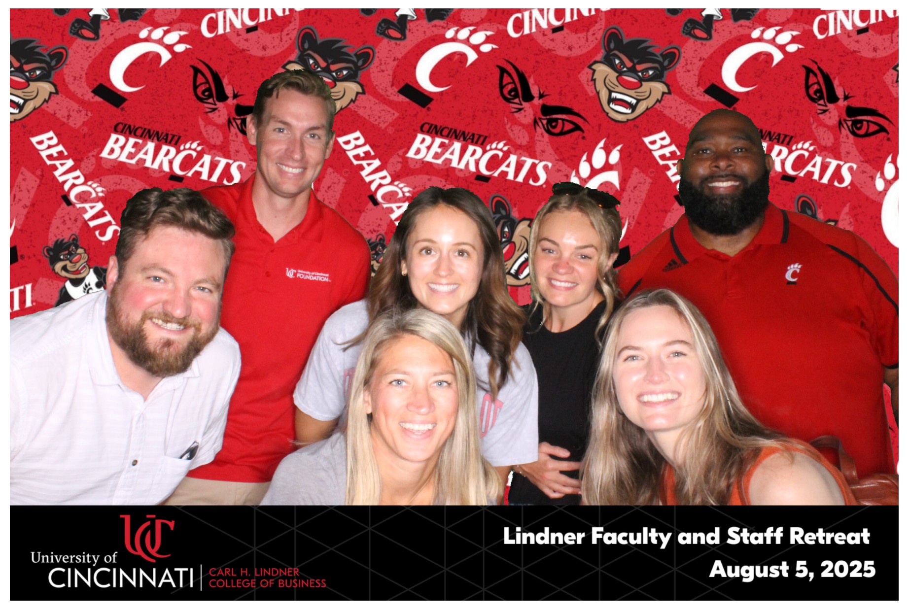 Linder College | View more photos from the event at gallery.photoboothcincy.com/u/PhotoBoothCincy/Linder-College