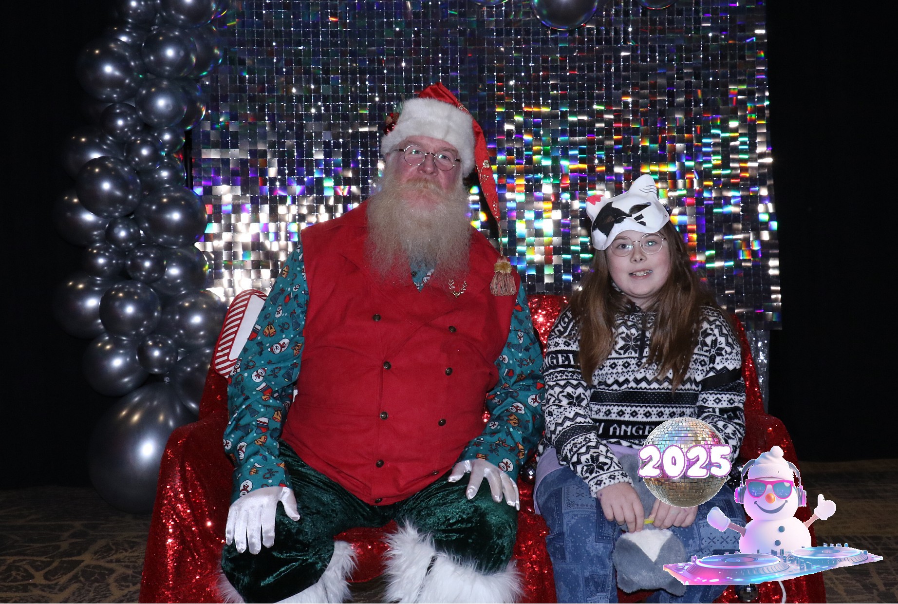 MVG Santa | View more photos from the event at gallery.photoboothcincy.com/u/PhotoBoothCincy/MVG-Santa
