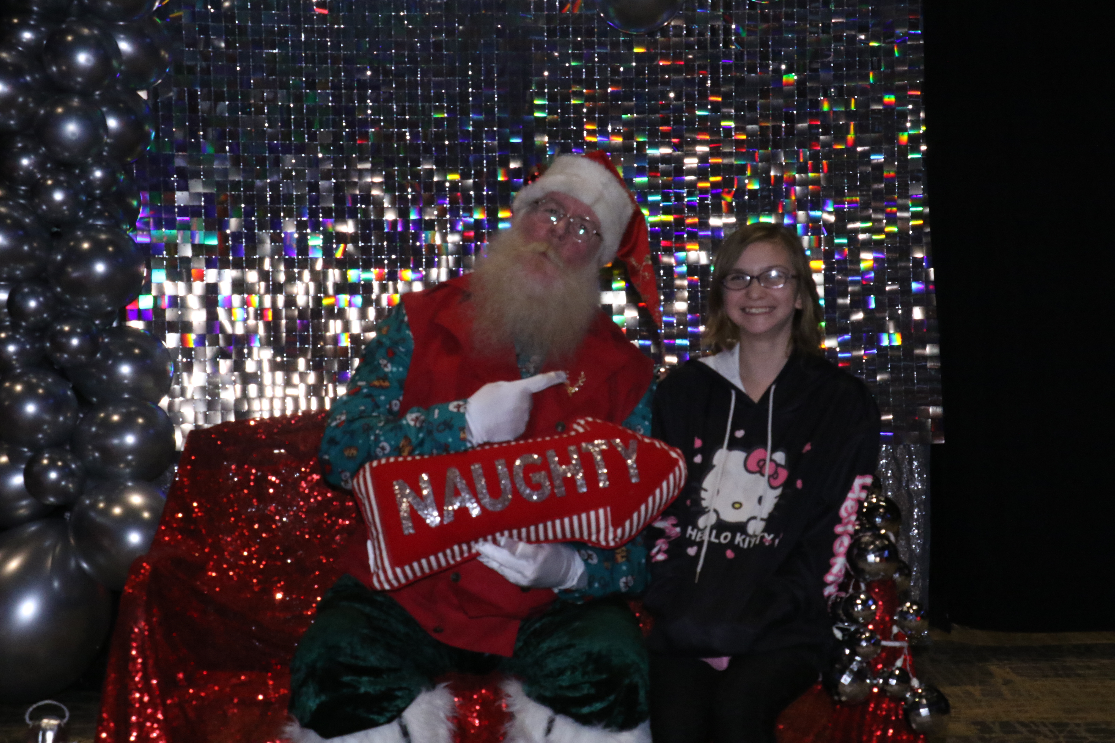 MVG Santa | View more photos from the event at gallery.photoboothcincy.com/u/PhotoBoothCincy/MVG-Santa