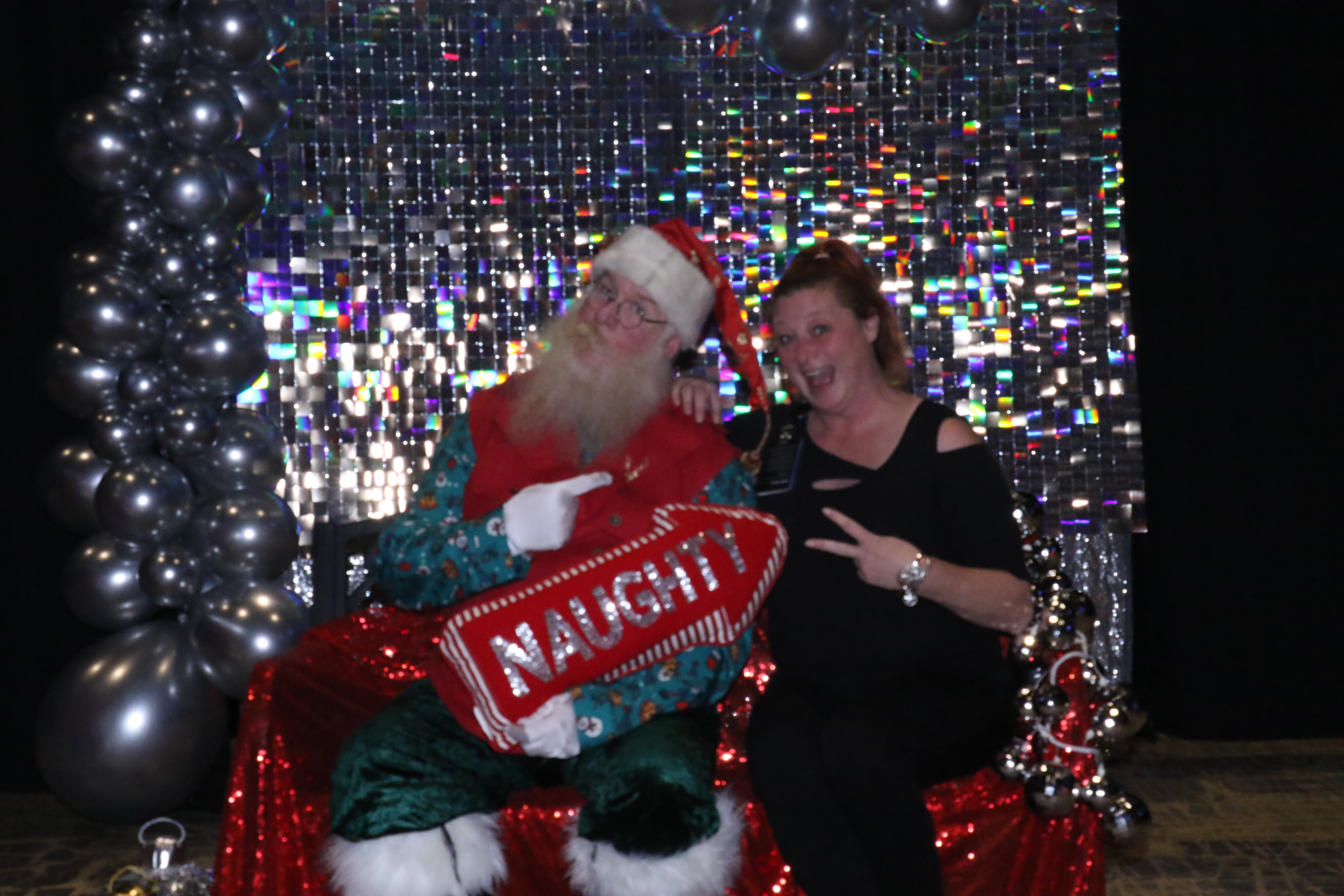 MVG Santa | View more photos from the event at gallery.photoboothcincy.com/u/PhotoBoothCincy/MVG-Santa