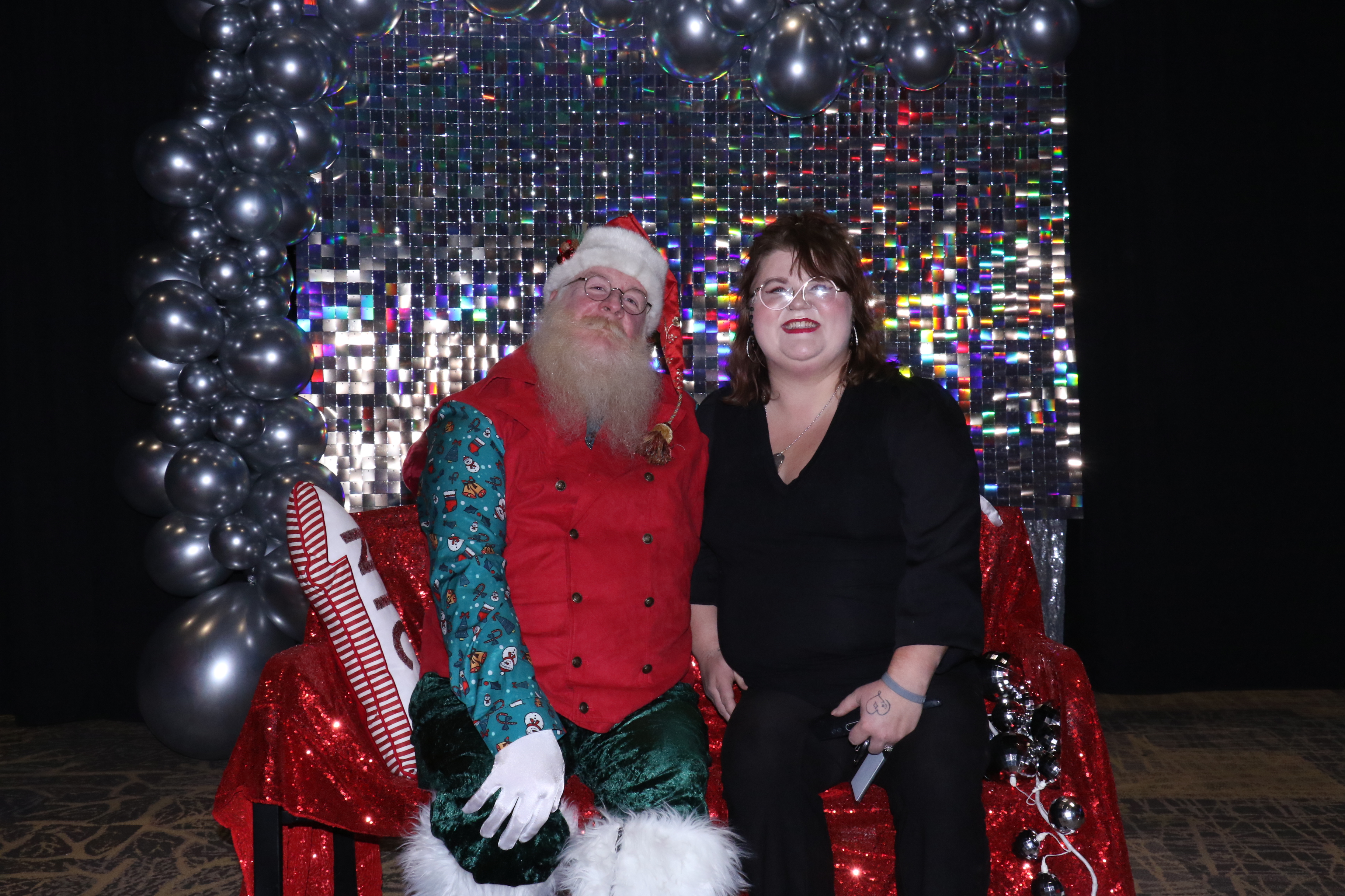 MVG Santa | View more photos from the event at gallery.photoboothcincy.com/u/PhotoBoothCincy/MVG-Santa