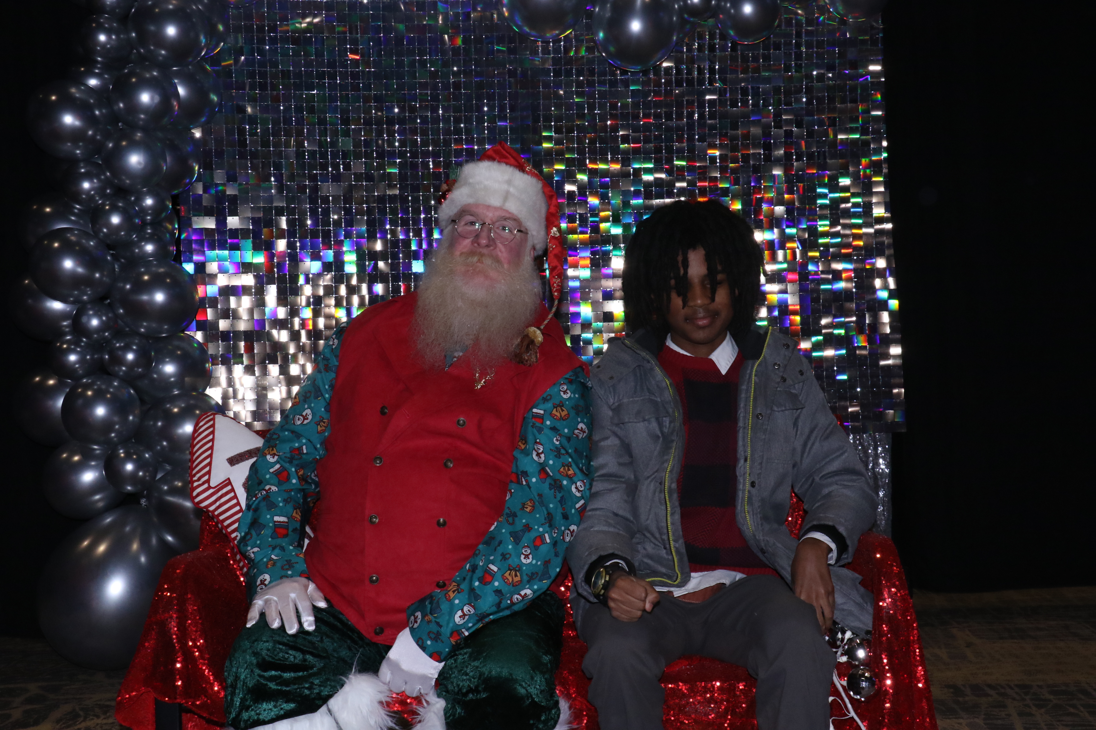 MVG Santa | View more photos from the event at gallery.photoboothcincy.com/u/PhotoBoothCincy/MVG-Santa
