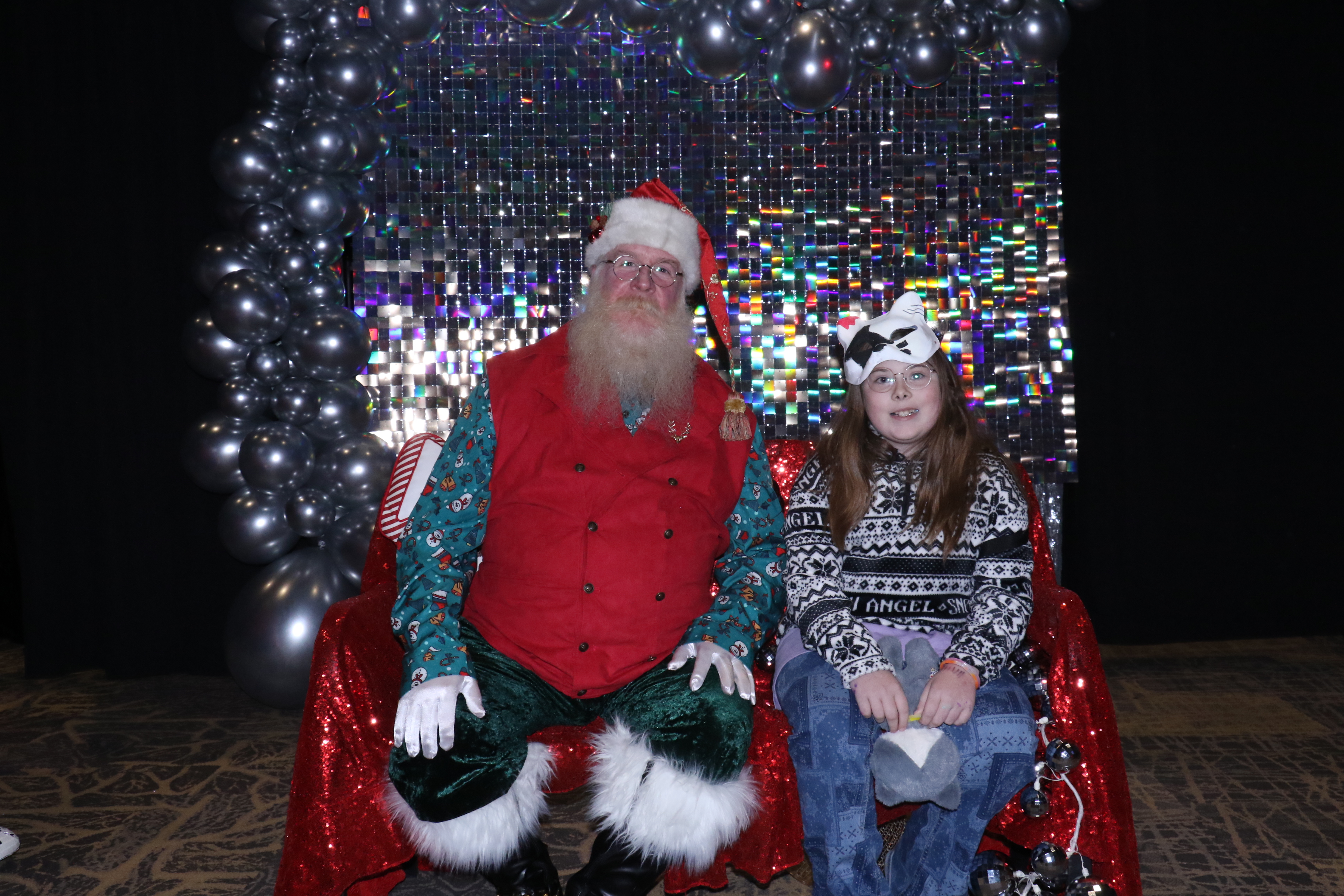 MVG Santa | View more photos from the event at gallery.photoboothcincy.com/u/PhotoBoothCincy/MVG-Santa