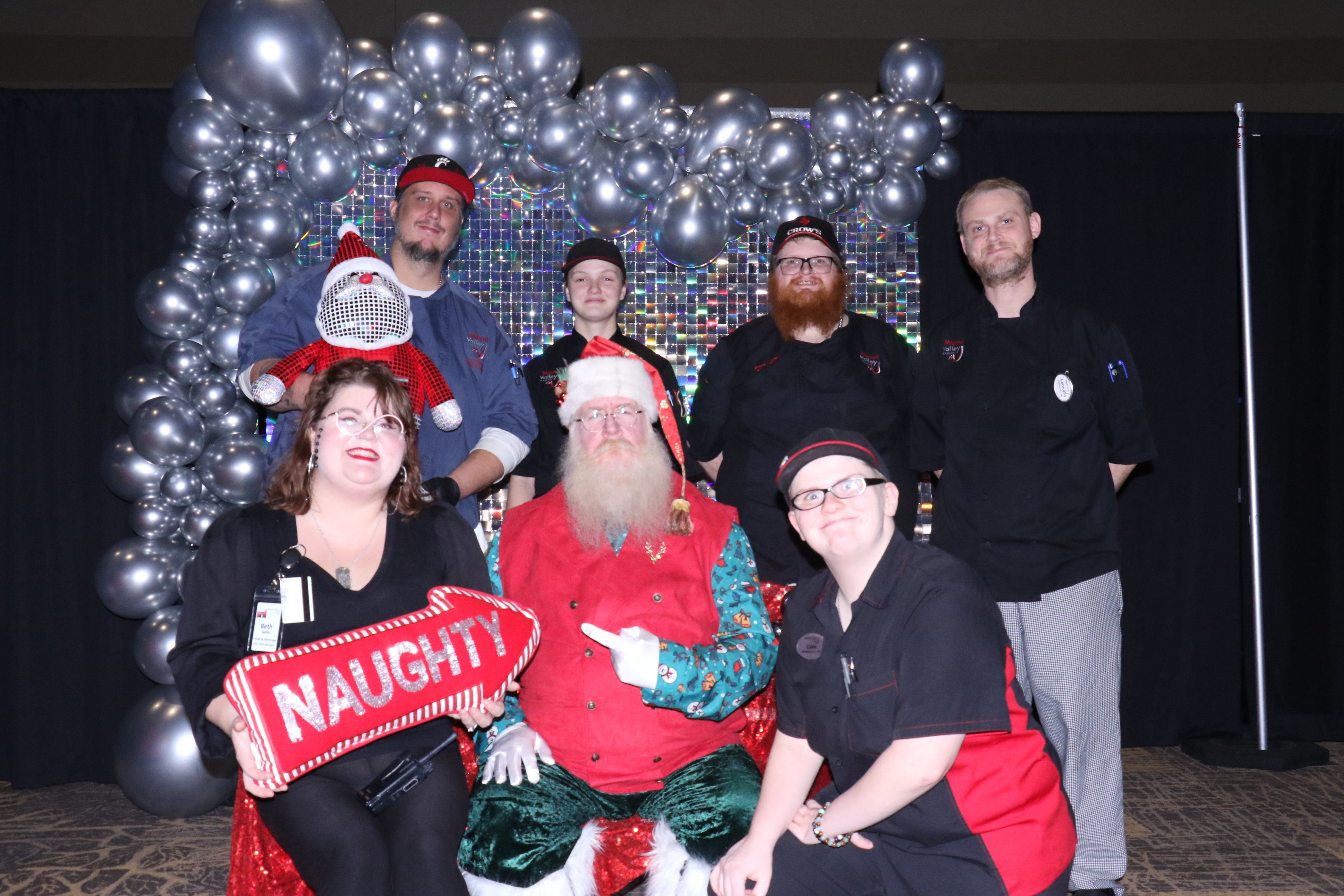 MVG Santa | View more photos from the event at gallery.photoboothcincy.com/u/PhotoBoothCincy/MVG-Santa