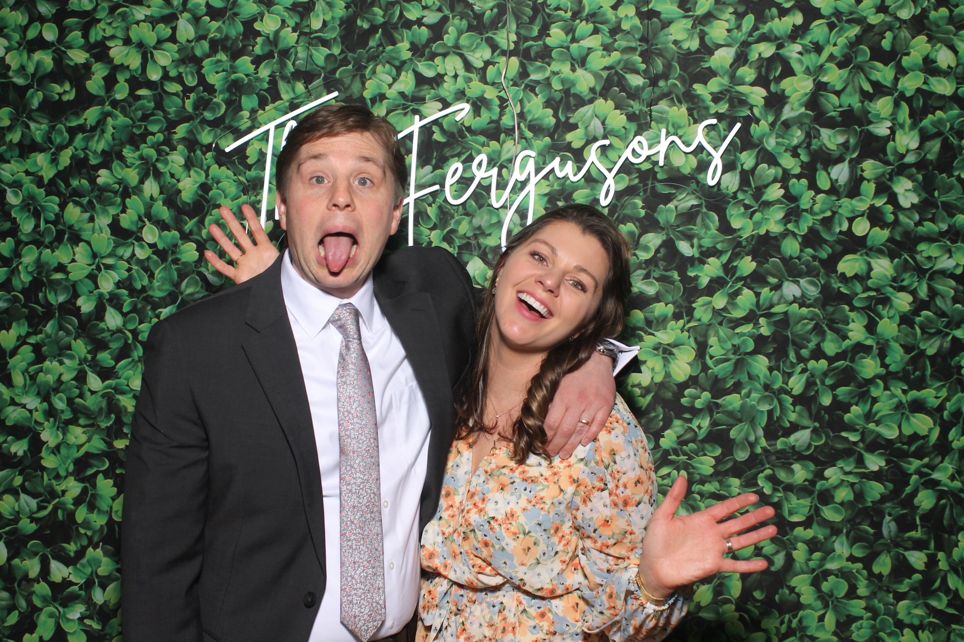 Mackenzie & Trent | View more photos from the event at gallery.photoboothcincy.com/u/PhotoBoothCincy/Mackenzie-Trent
