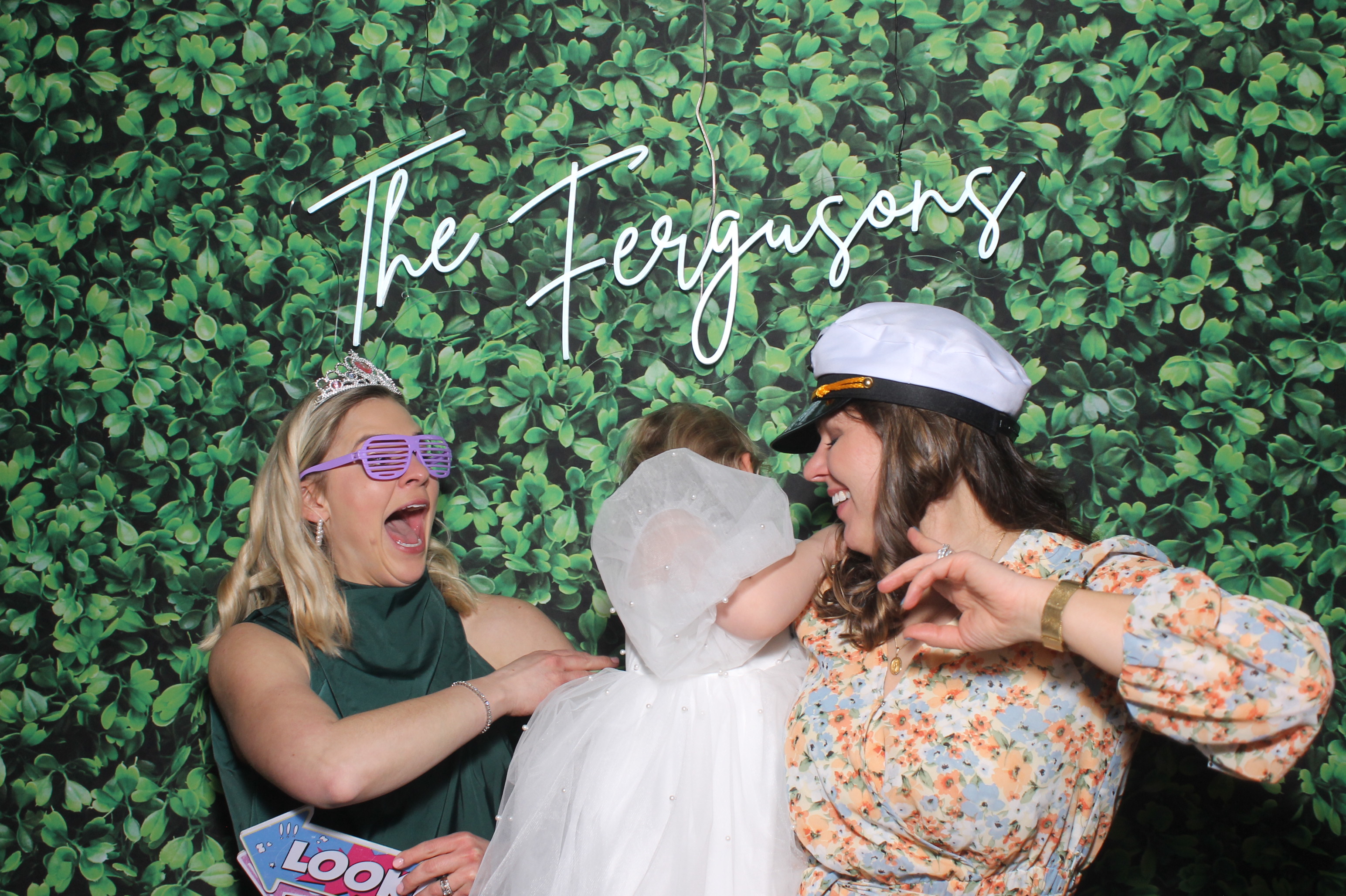 Mackenzie & Trent | View more photos from the event at gallery.photoboothcincy.com/u/PhotoBoothCincy/Mackenzie-Trent