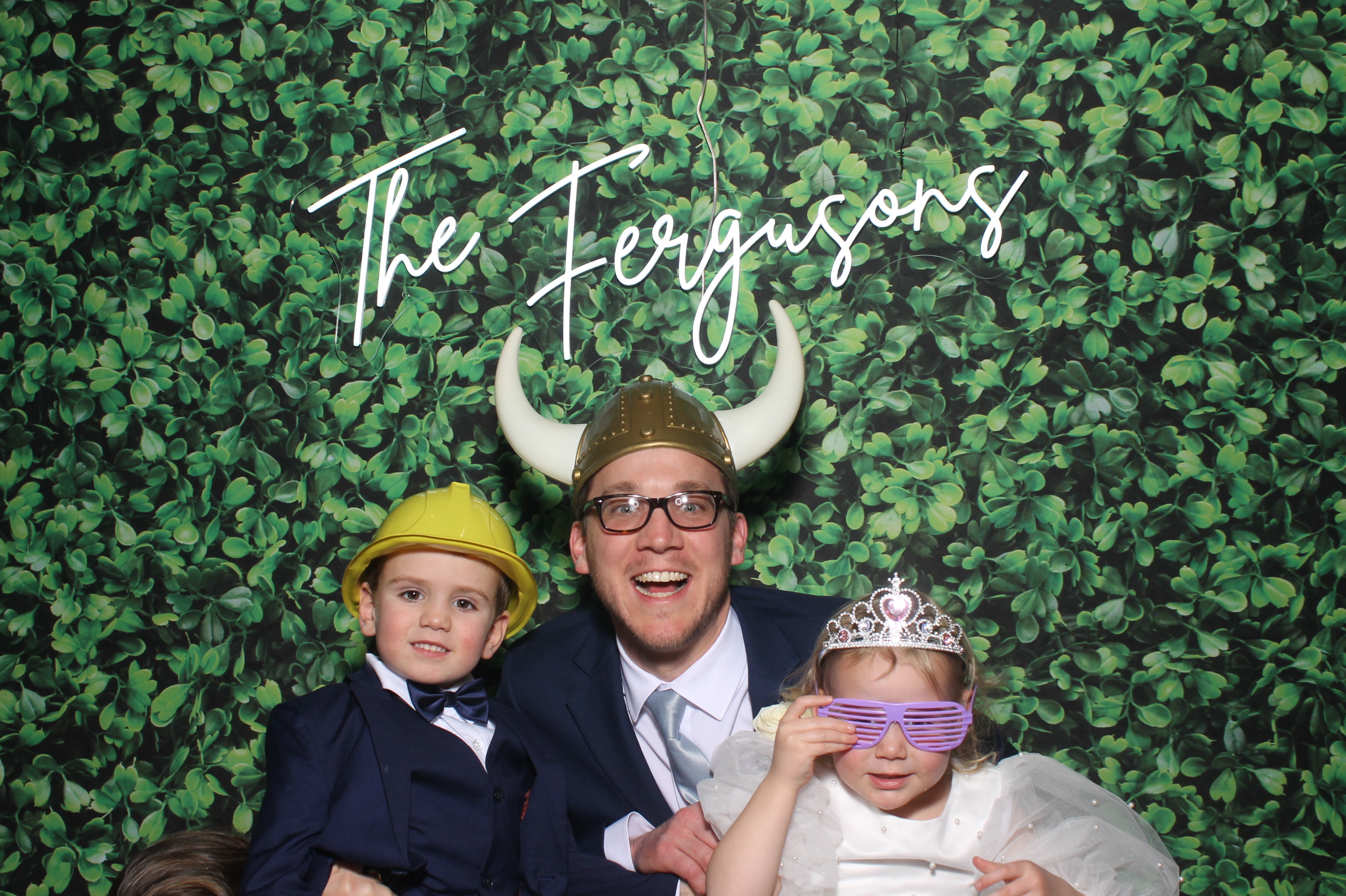 Mackenzie & Trent | View more photos from the event at gallery.photoboothcincy.com/u/PhotoBoothCincy/Mackenzie-Trent