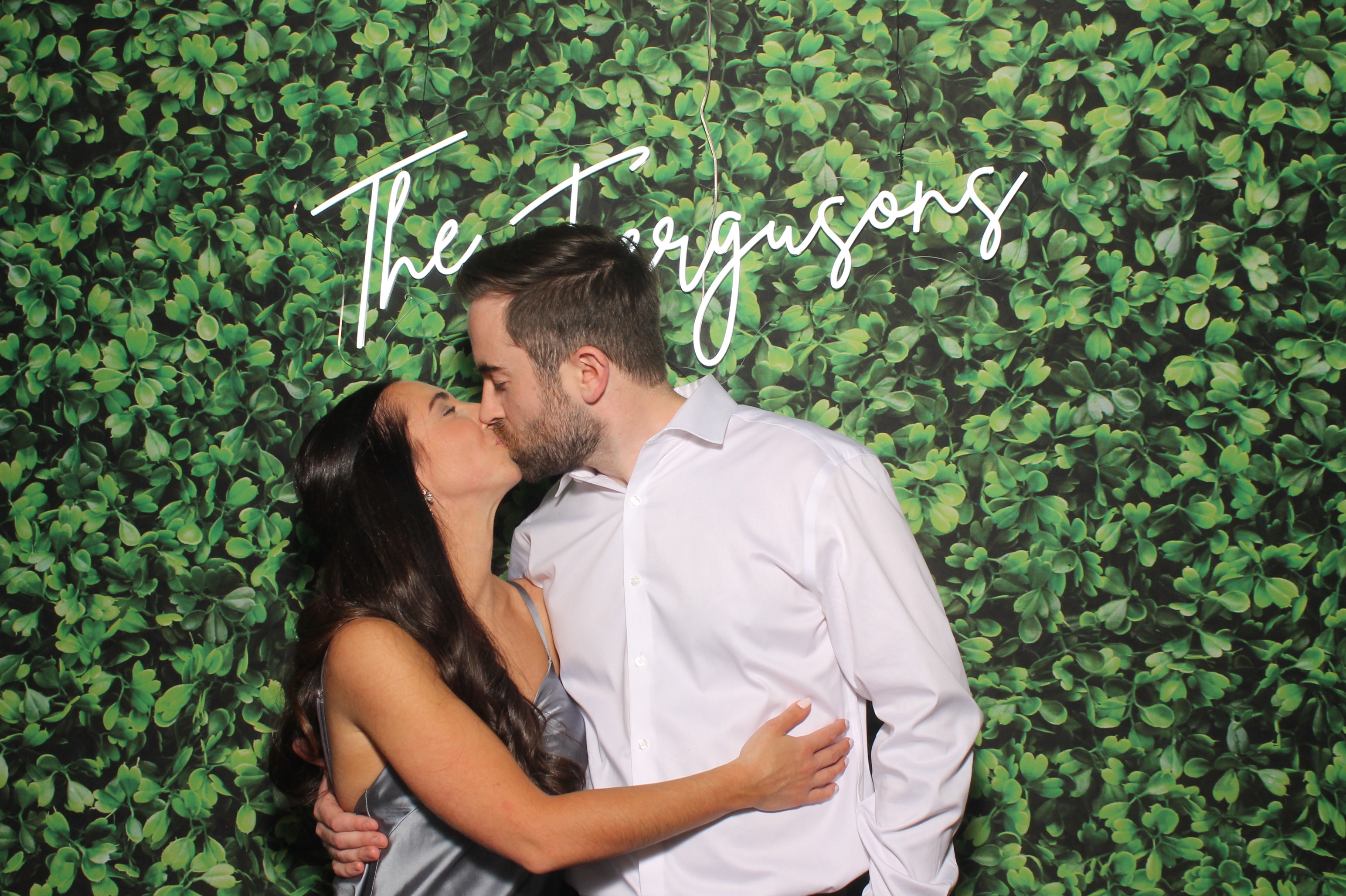 Mackenzie & Trent | View more photos from the event at gallery.photoboothcincy.com/u/PhotoBoothCincy/Mackenzie-Trent