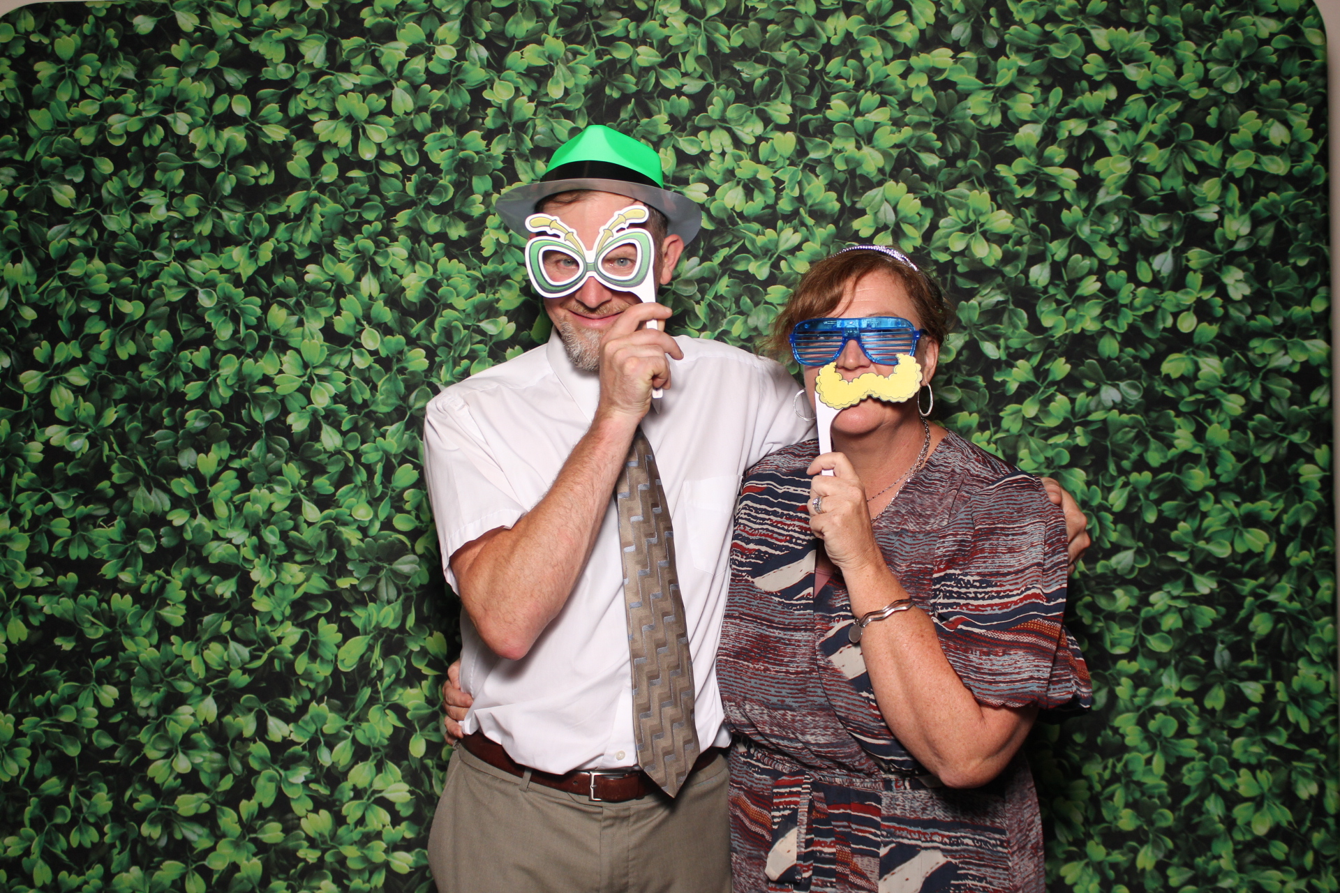 Madelyn & Austin  | View more photos from the event at gallery.photoboothcincy.com/u/PhotoBoothCincy/Madelyn-Austin