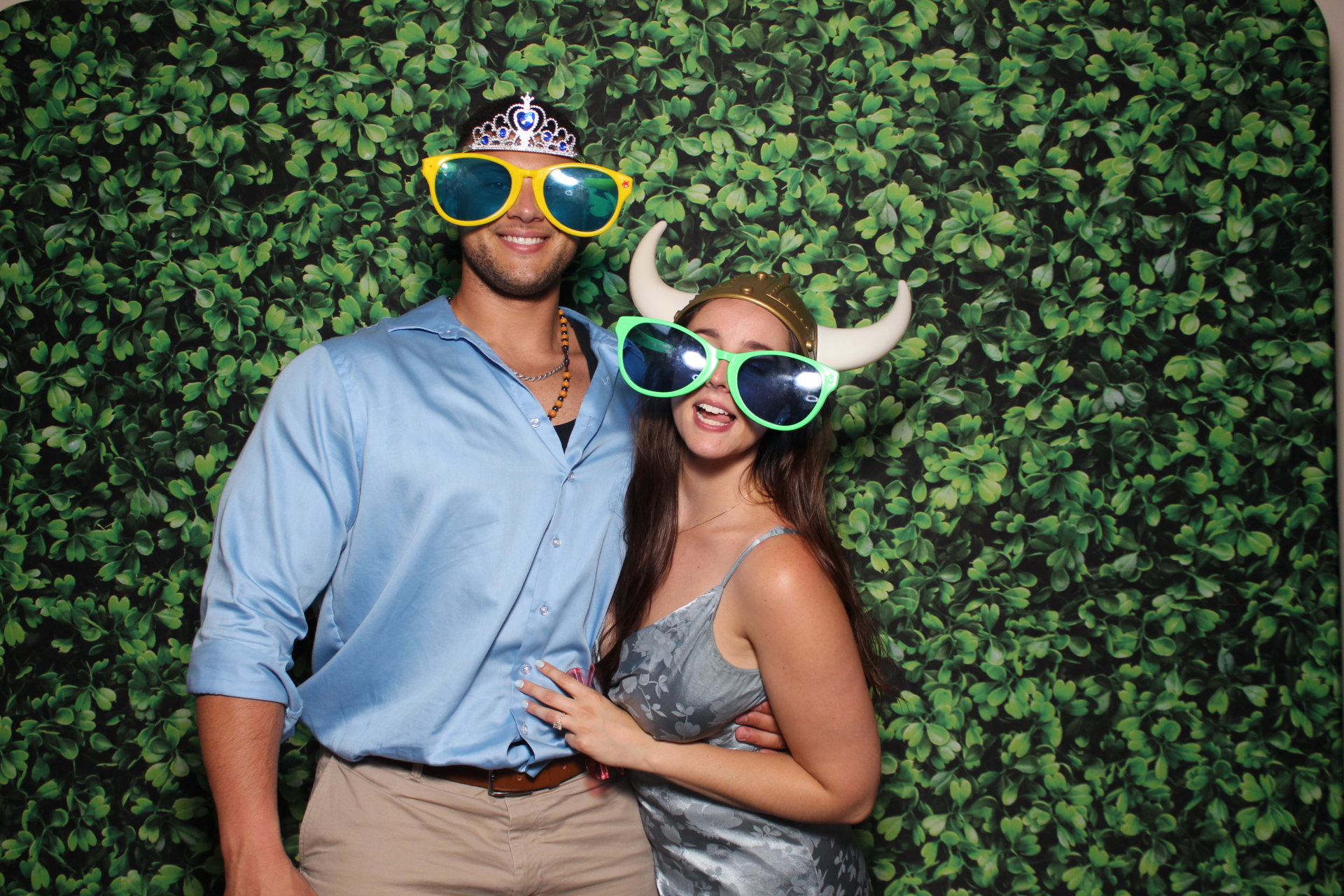 Madelyn & Austin  | View more photos from the event at gallery.photoboothcincy.com/u/PhotoBoothCincy/Madelyn-Austin