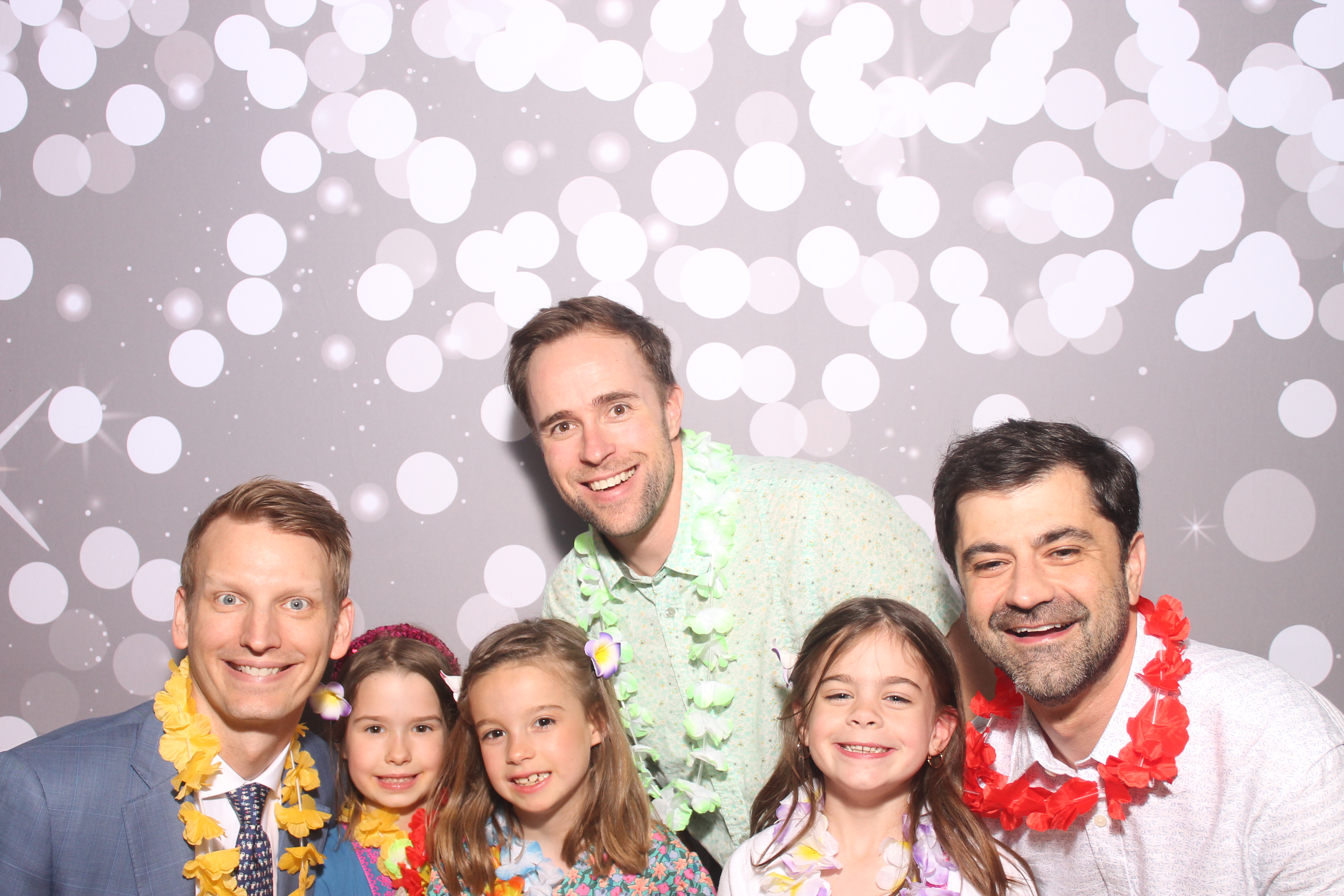 Mariemount Father Daughter Dance | View more photos from the event at gallery.photoboothcincy.com/u/PhotoBoothCincy/Mariemount-Father-Daughter-Dance-0