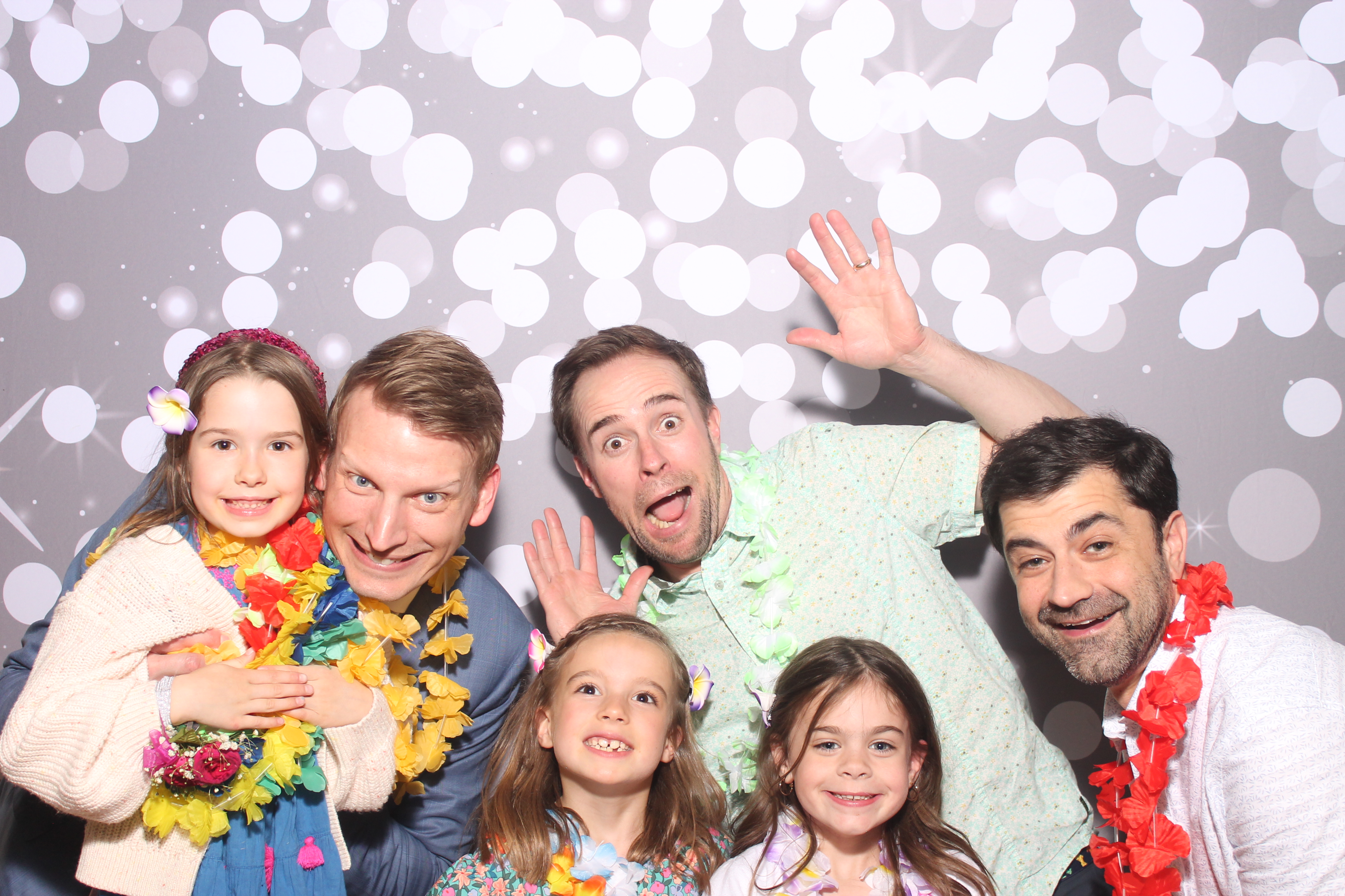 Mariemount Father Daughter Dance | View more photos from the event at gallery.photoboothcincy.com/u/PhotoBoothCincy/Mariemount-Father-Daughter-Dance-0