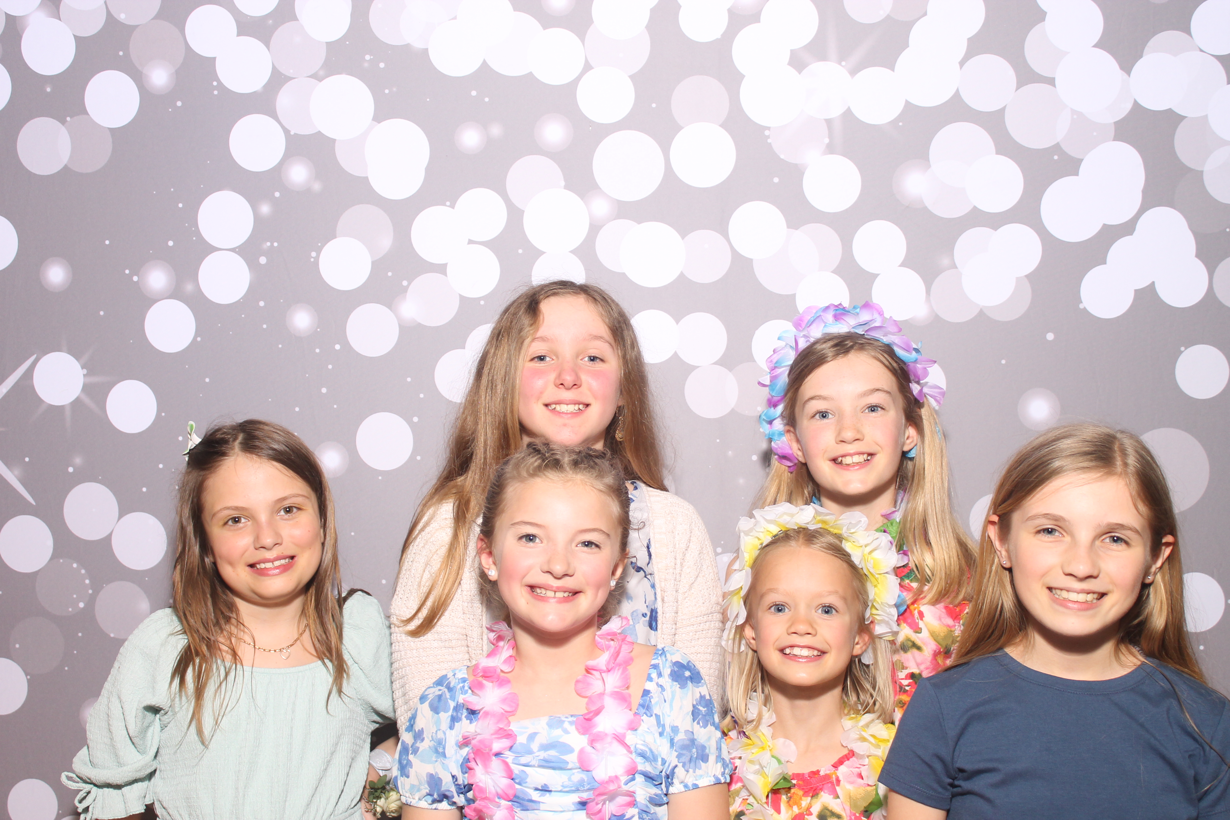 Mariemount Father Daughter Dance | View more photos from the event at gallery.photoboothcincy.com/u/PhotoBoothCincy/Mariemount-Father-Daughter-Dance-0