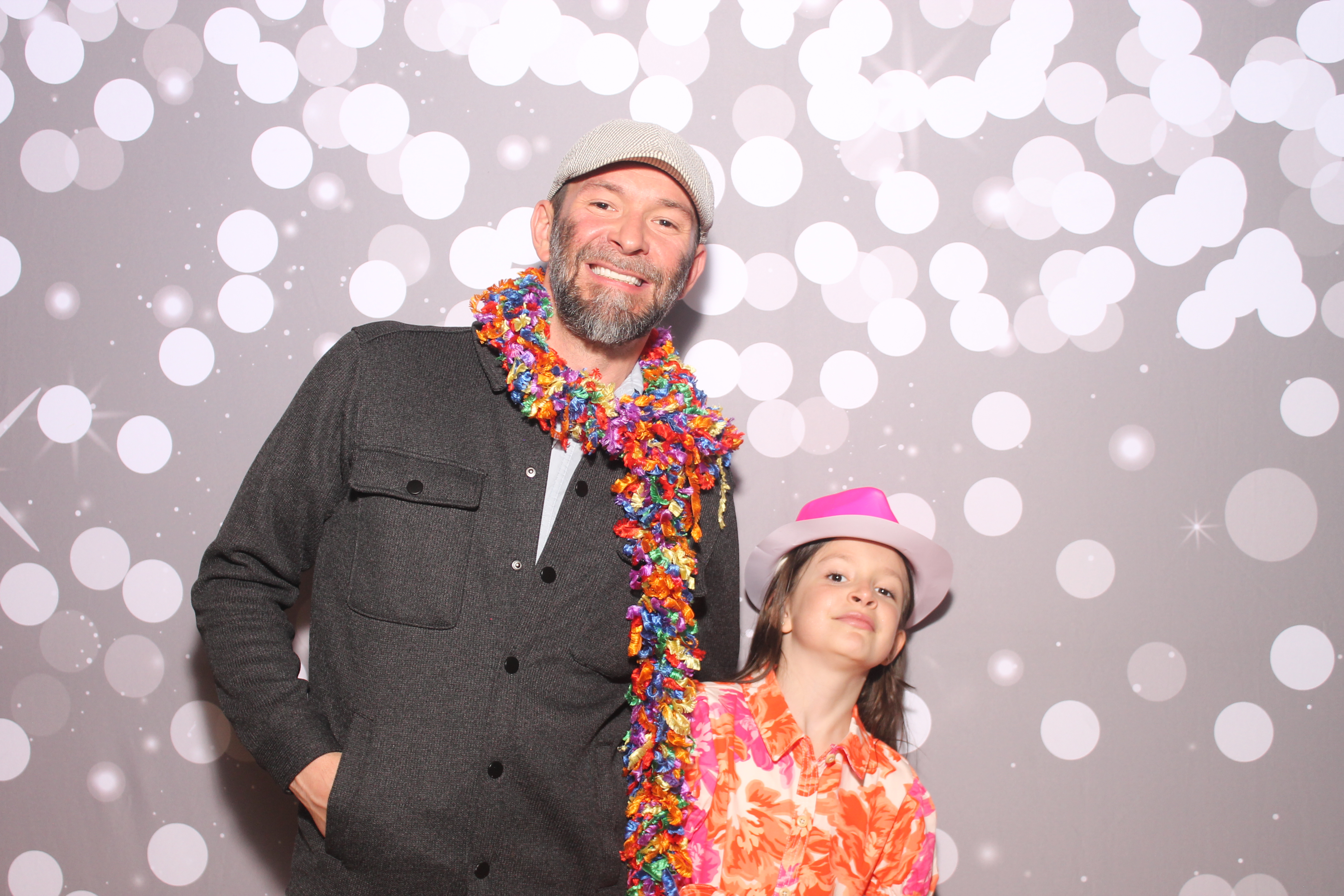 Mariemount Father Daughter Dance | View more photos from the event at gallery.photoboothcincy.com/u/PhotoBoothCincy/Mariemount-Father-Daughter-Dance-0