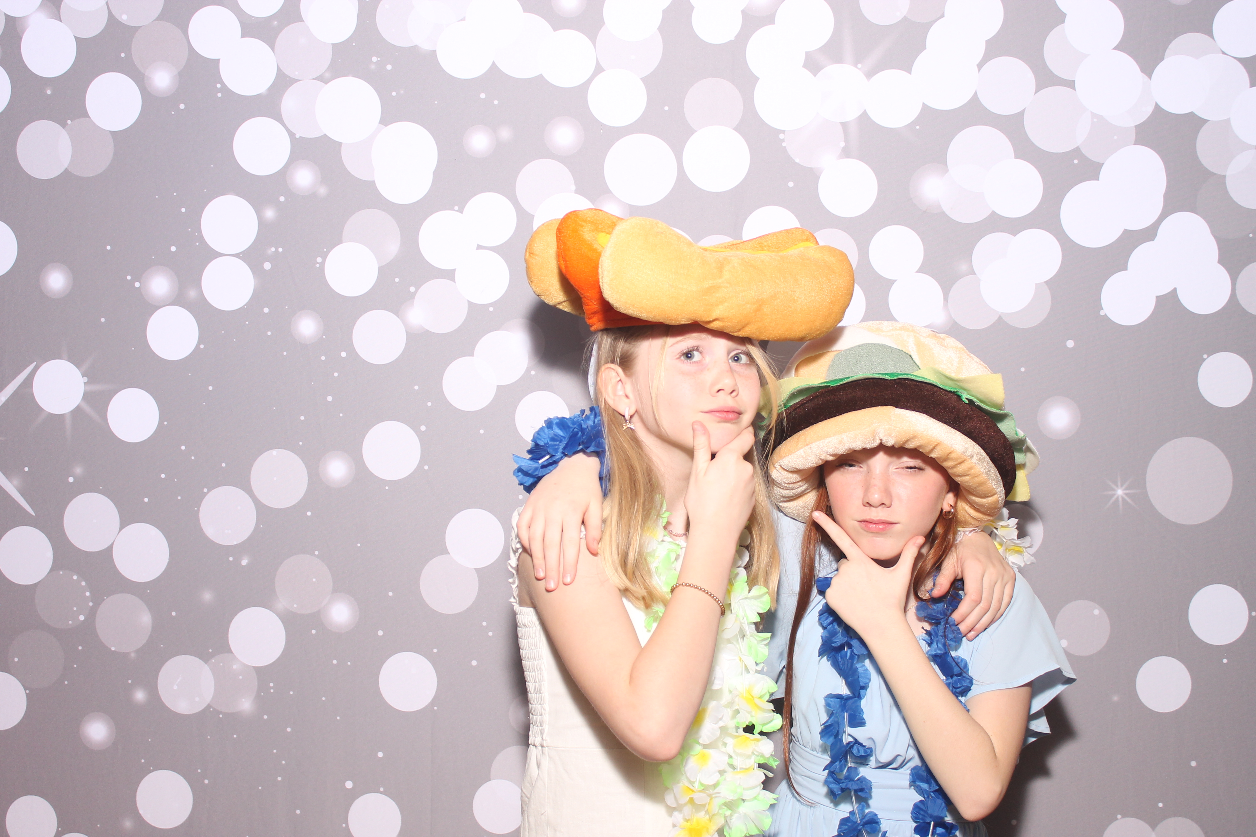 Mariemount Father Daughter Dance | View more photos from the event at gallery.photoboothcincy.com/u/PhotoBoothCincy/Mariemount-Father-Daughter-Dance-0