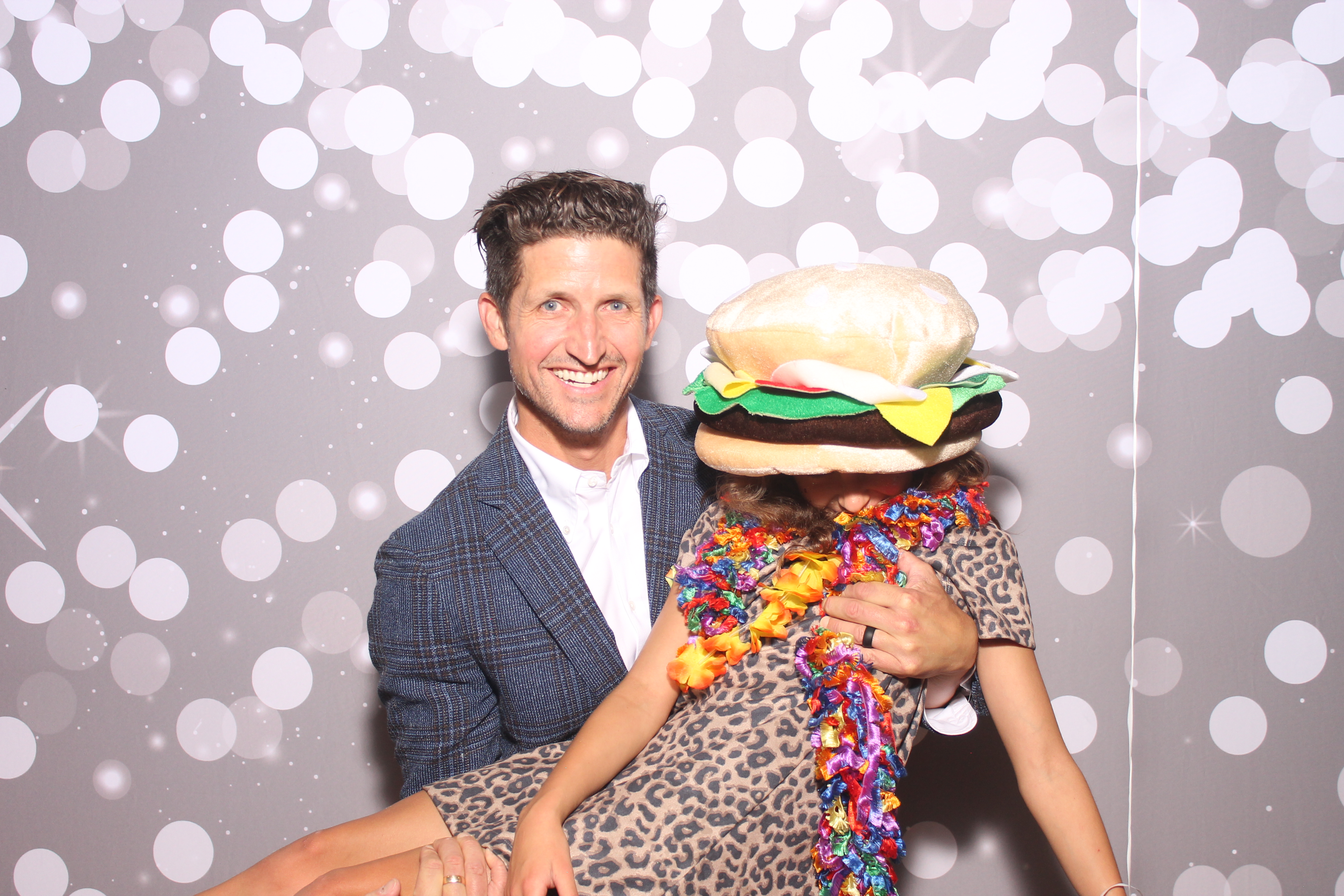 Mariemount Father Daughter Dance | View more photos from the event at gallery.photoboothcincy.com/u/PhotoBoothCincy/Mariemount-Father-Daughter-Dance-0