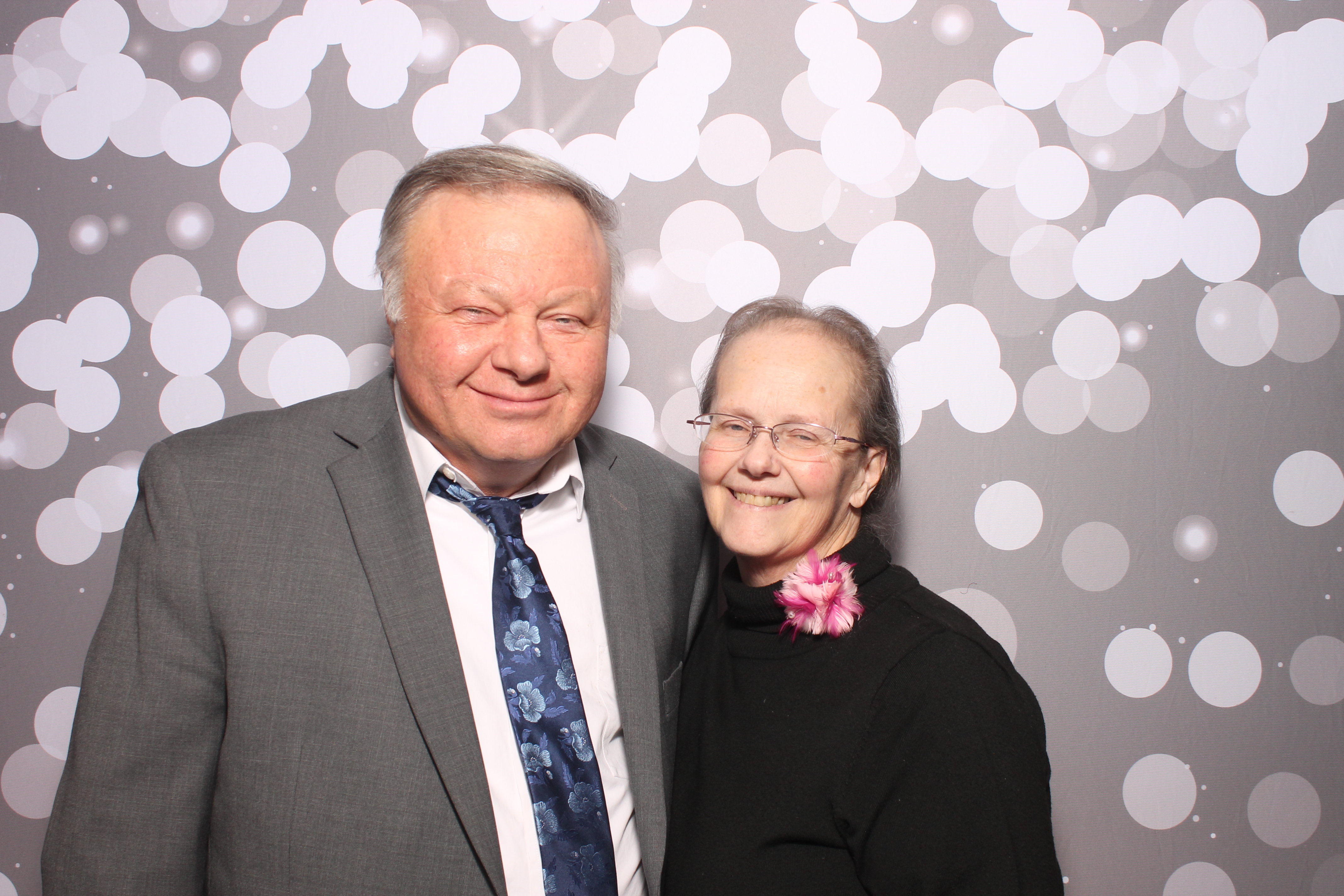 Marriage Focus  | View more photos from the event at gallery.photoboothcincy.com/u/PhotoBoothCincy/Marriage-Focus