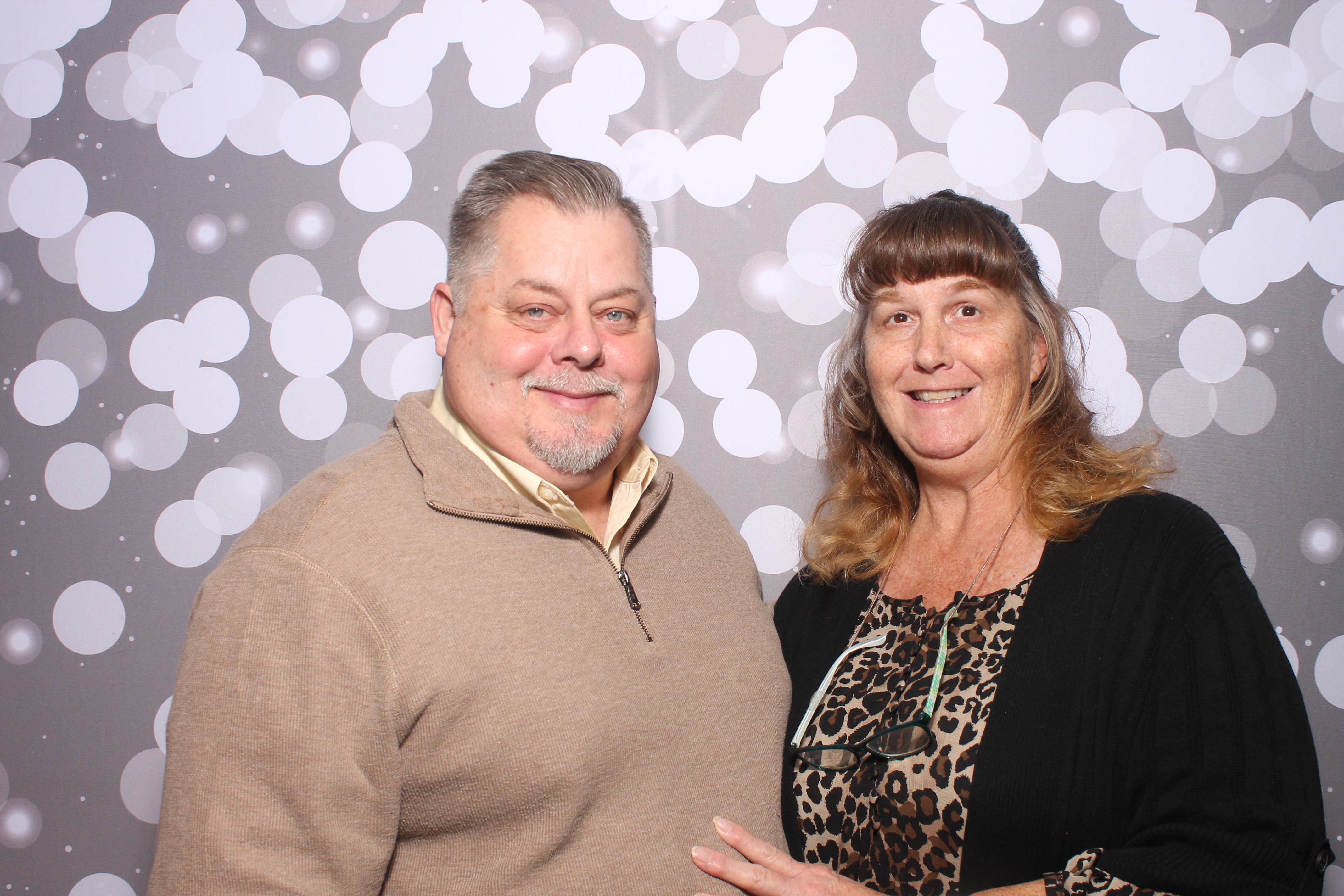Marriage Focus  | View more photos from the event at gallery.photoboothcincy.com/u/PhotoBoothCincy/Marriage-Focus