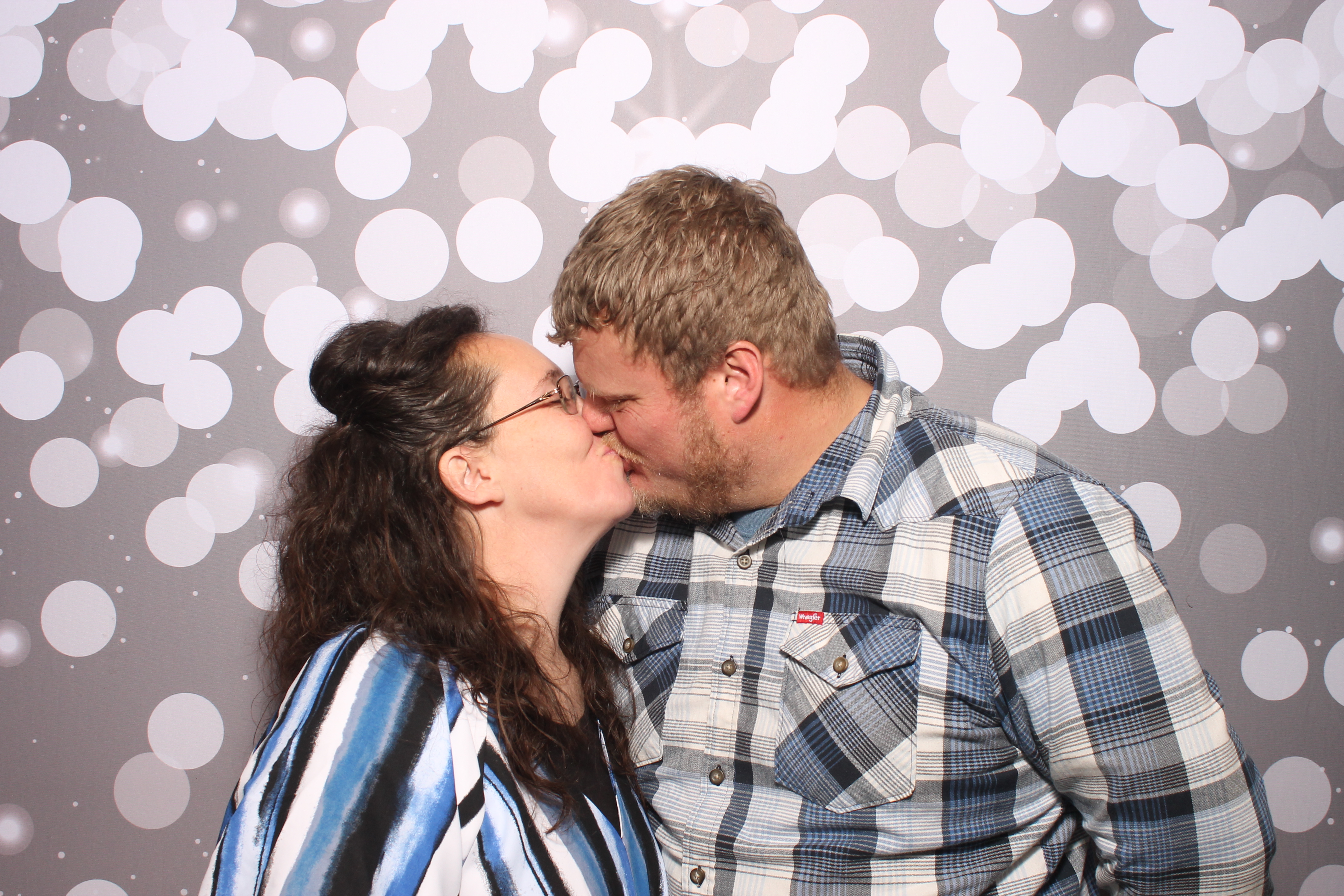 Marriage Focus  | View more photos from the event at gallery.photoboothcincy.com/u/PhotoBoothCincy/Marriage-Focus