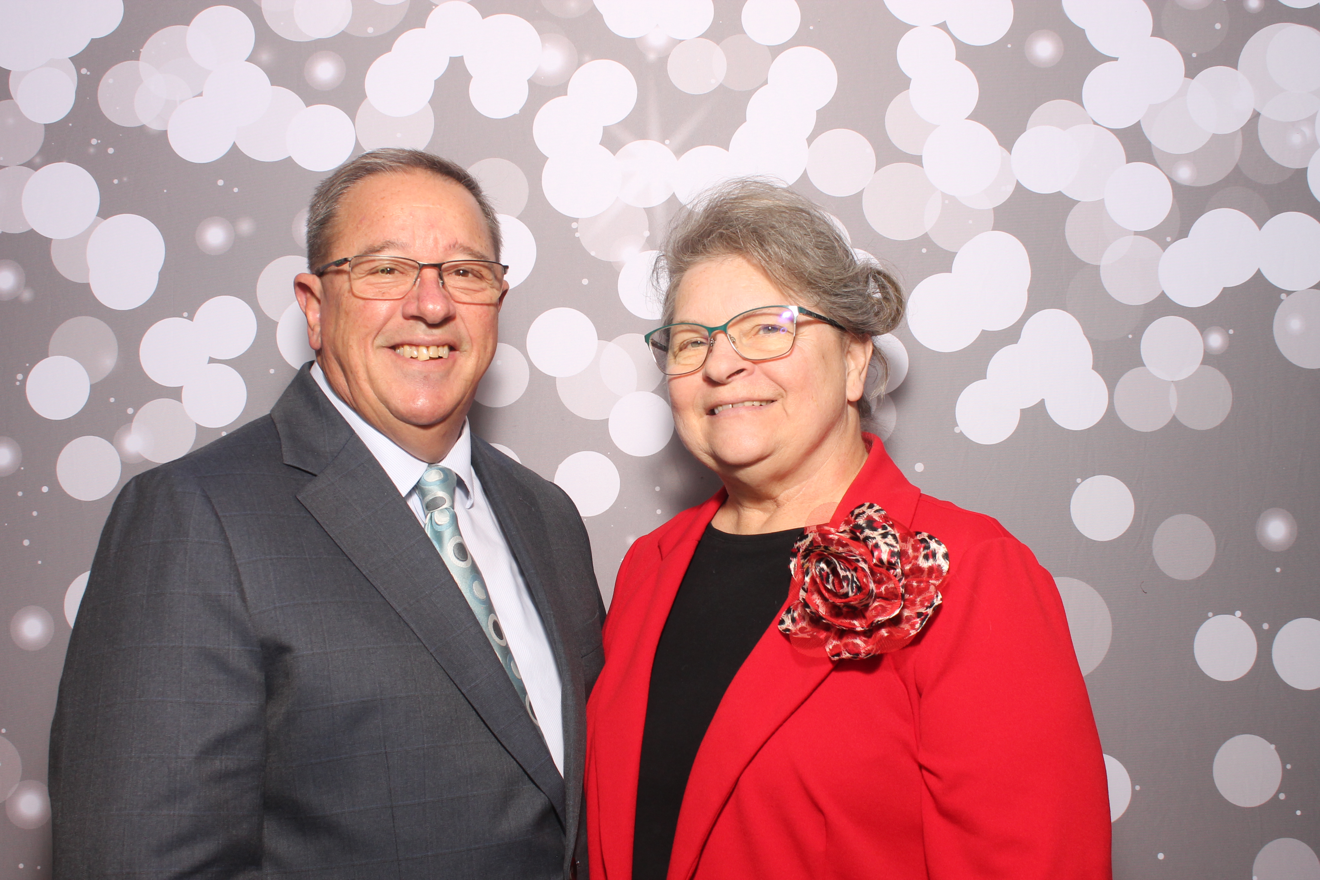 Marriage Focus  | View more photos from the event at gallery.photoboothcincy.com/u/PhotoBoothCincy/Marriage-Focus