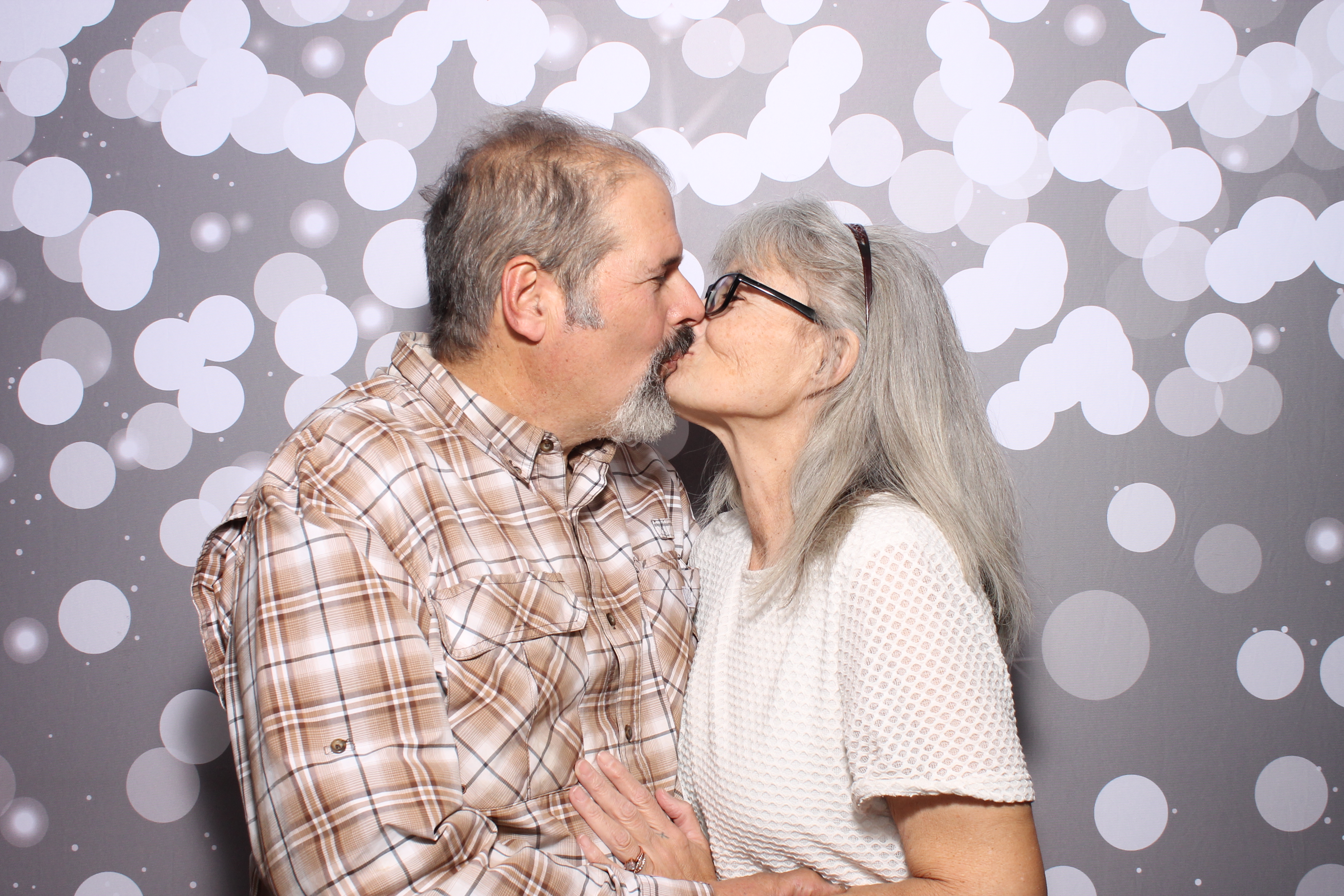 Marriage Focus  | View more photos from the event at gallery.photoboothcincy.com/u/PhotoBoothCincy/Marriage-Focus