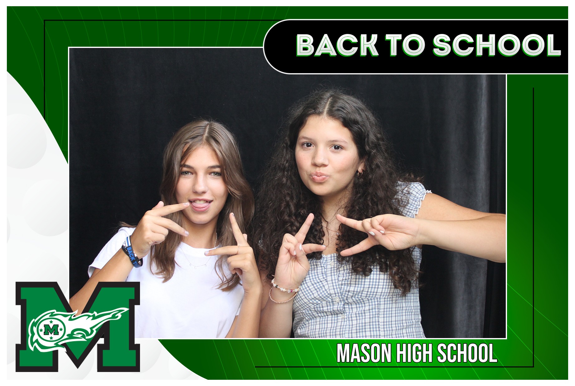 Mason HS First 2 Days | View more photos from the event at gallery.photoboothcincy.com/u/PhotoBoothCincy/Mason-HS-First-2-Days