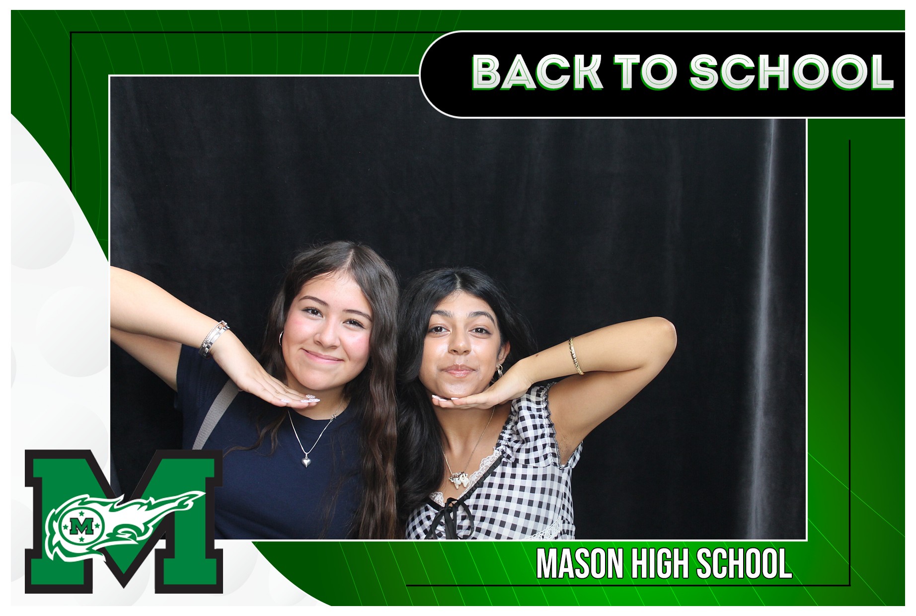 Mason HS First 2 Days | View more photos from the event at gallery.photoboothcincy.com/u/PhotoBoothCincy/Mason-HS-First-2-Days