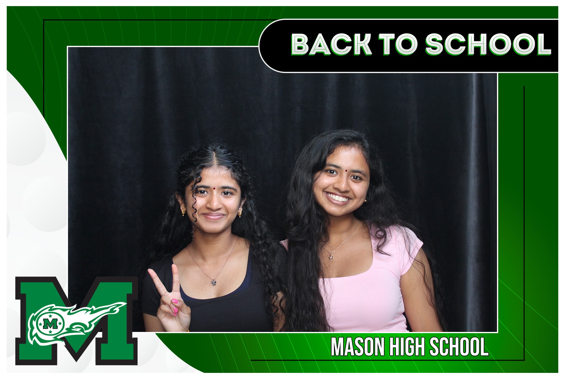 Mason HS First 2 Days | View more photos from the event at gallery.photoboothcincy.com/u/PhotoBoothCincy/Mason-HS-First-2-Days