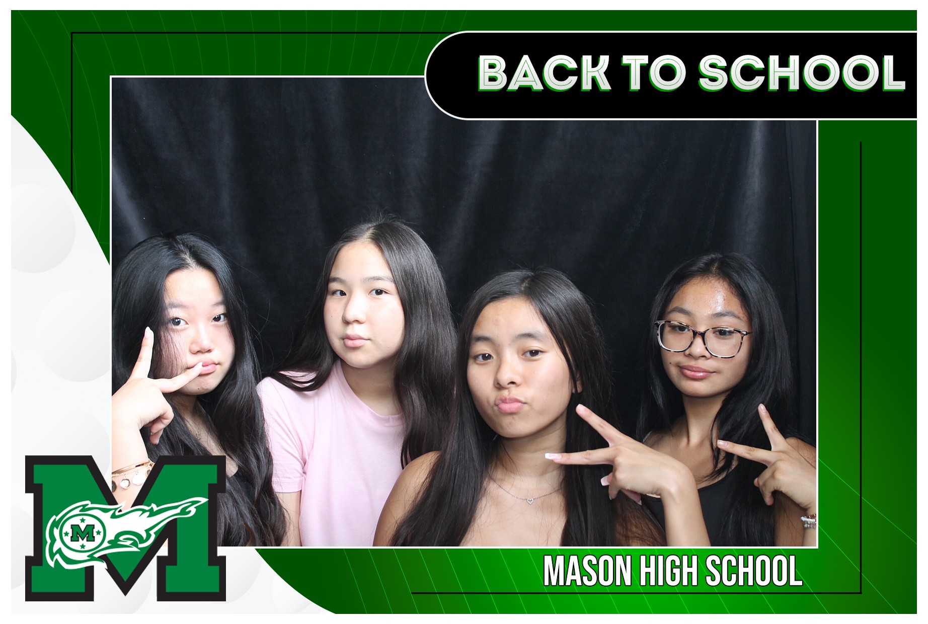 Mason HS First 2 Days | View more photos from the event at gallery.photoboothcincy.com/u/PhotoBoothCincy/Mason-HS-First-2-Days
