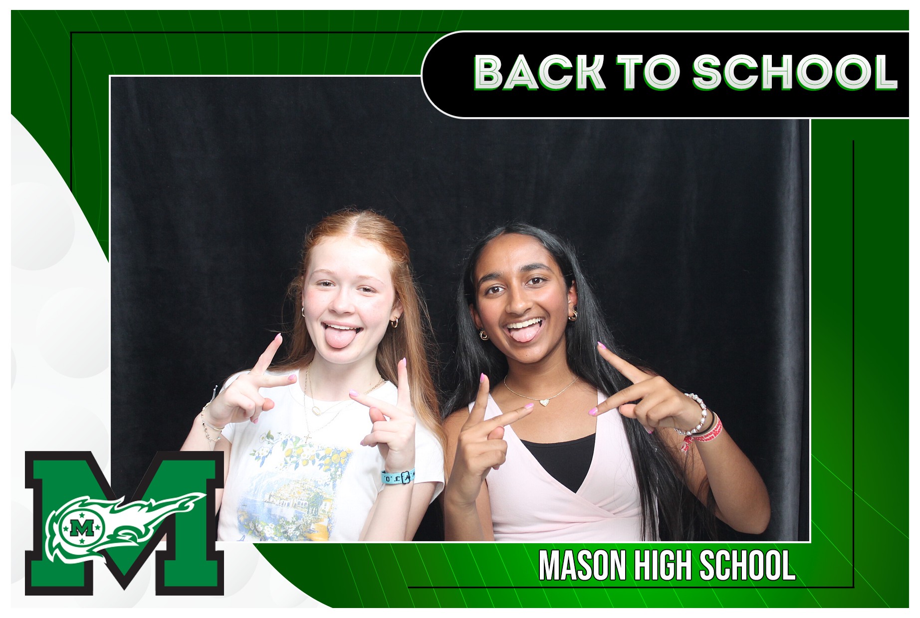 Mason HS First 2 Days | View more photos from the event at gallery.photoboothcincy.com/u/PhotoBoothCincy/Mason-HS-First-2-Days